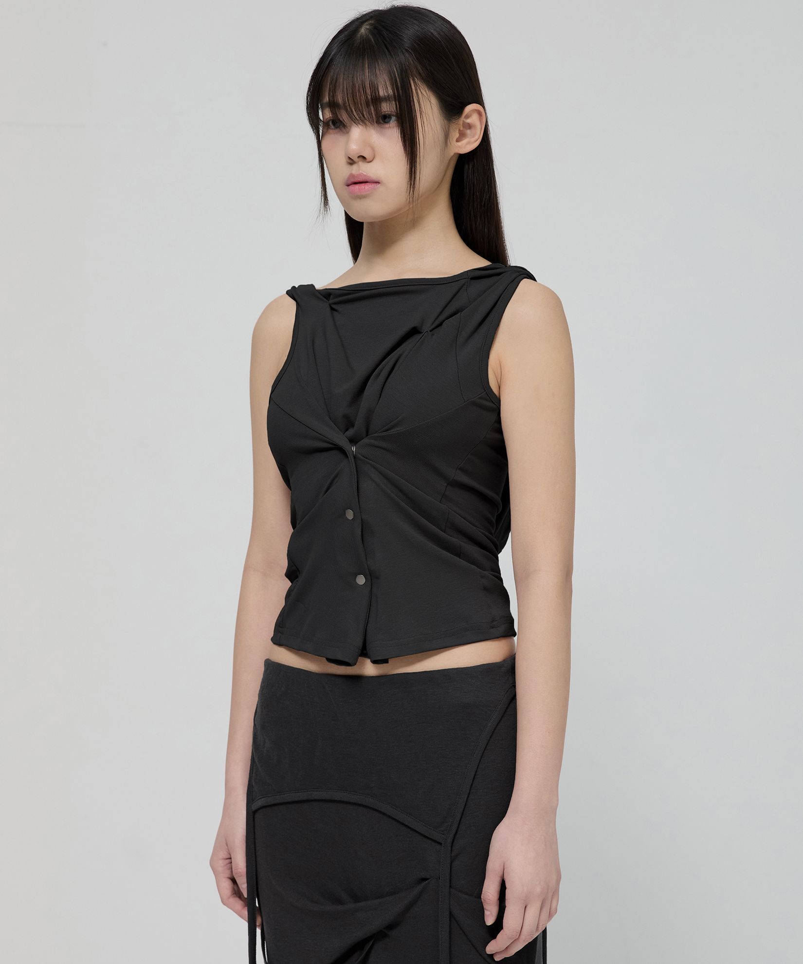 FLAREUP 不對稱釦帶連帽外套 FL-133_Black