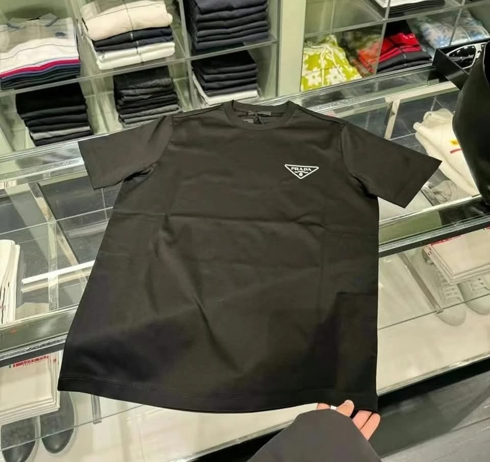 PRADA 黑色三角LOGO Basic Tee