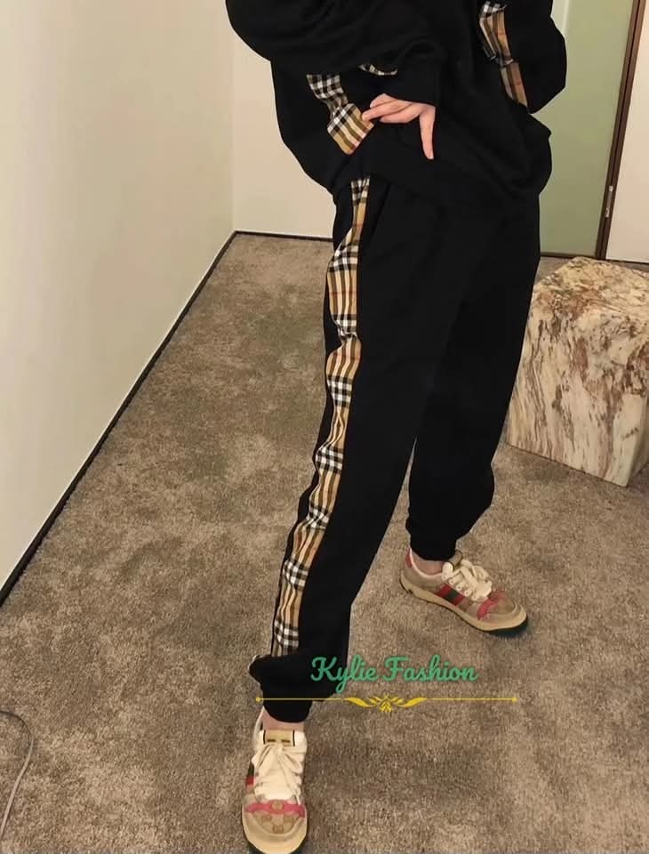 BBR 格仔 黑色衞褲