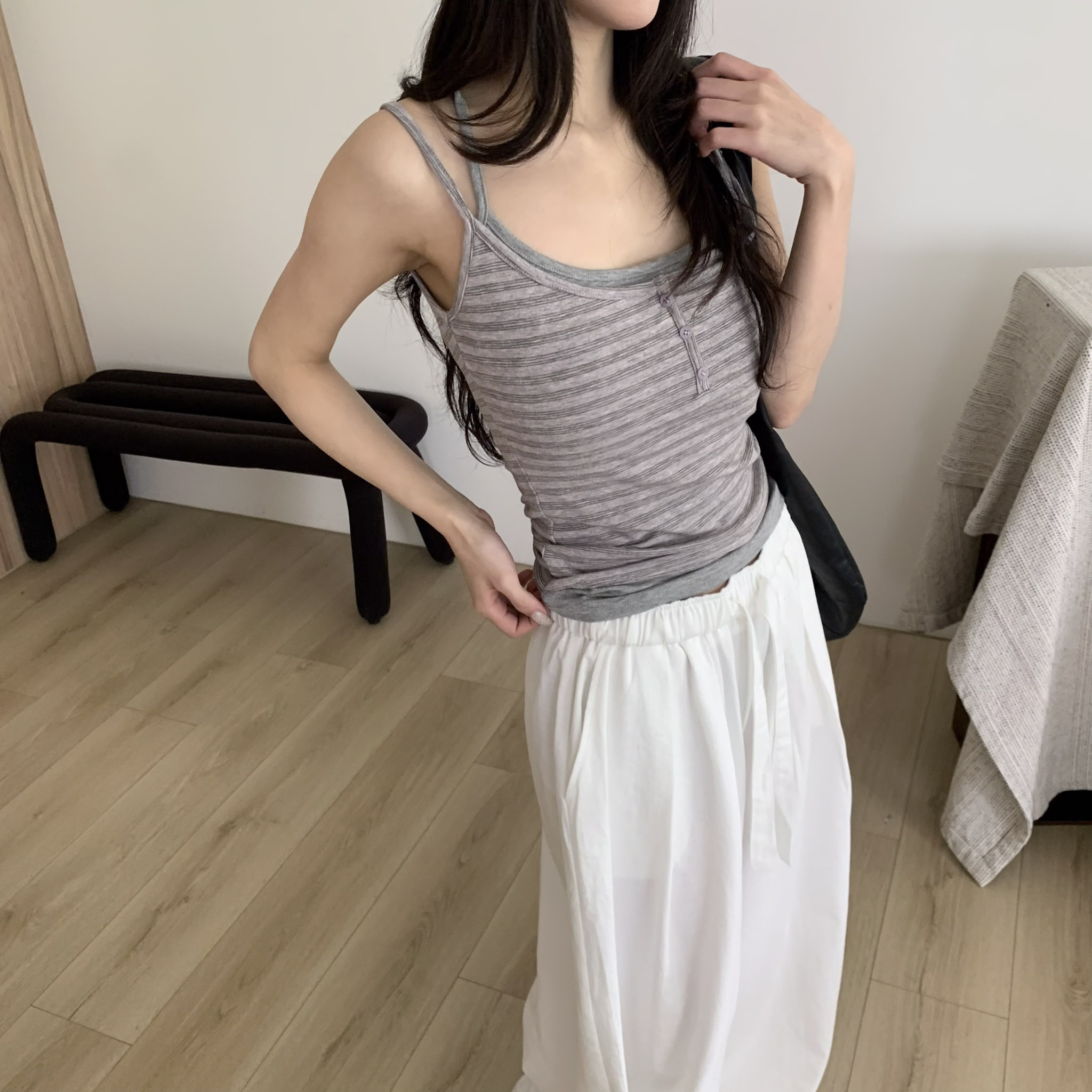 ISA_交叉心動 撞色假二件條紋小排釦吊帶_63014