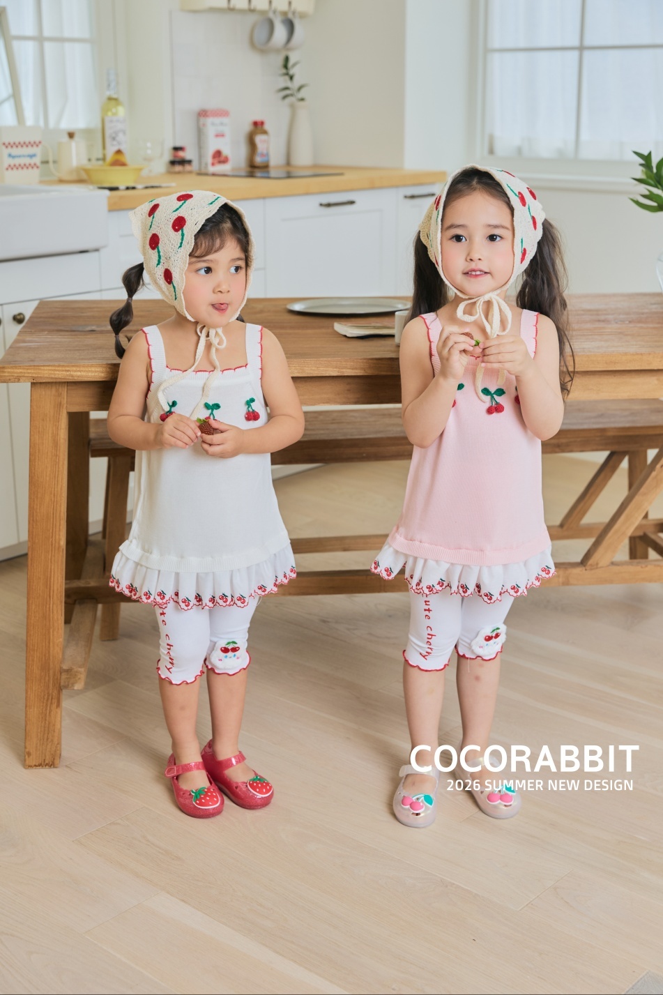 正韓夏Cocorabbit  兩色立體櫻桃兔兔內搭褲