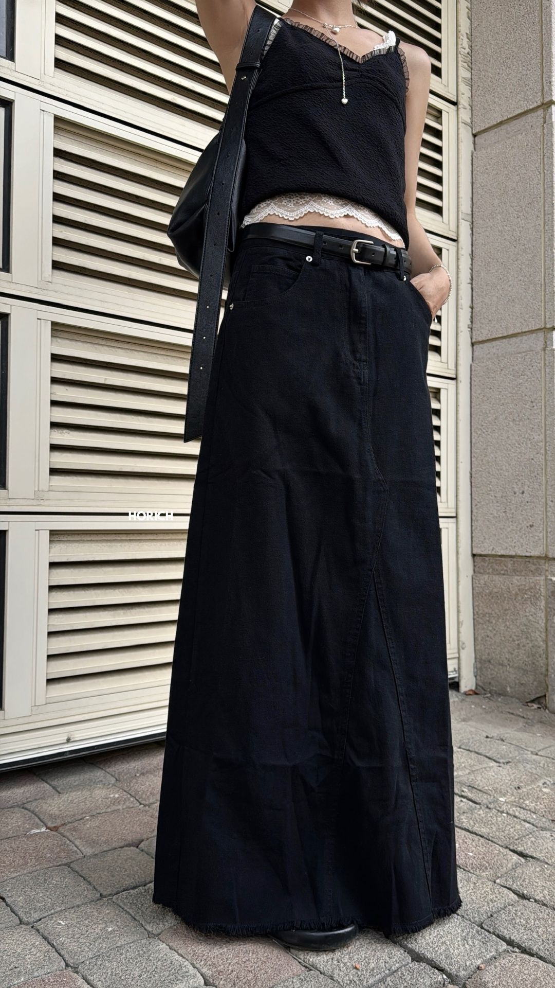 𝗔𝗽𝗿.𝟬𝟴/FMW2876-(獨家生產)韓版毛邊洗水半裙(2色)S-XL / 黑