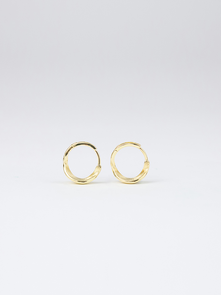 925純銀拉絲貝殼耳環