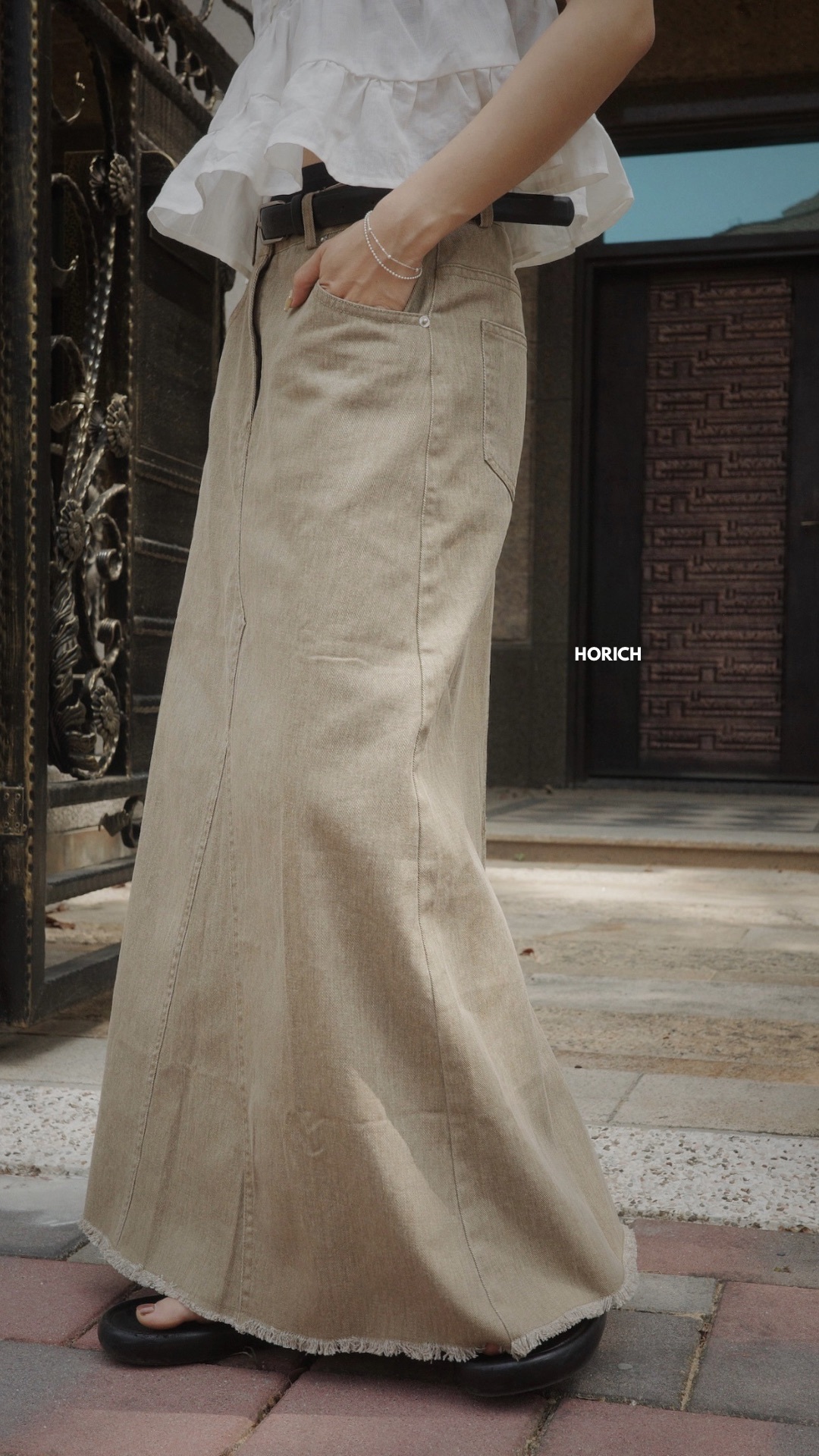 𝗔𝗽𝗿.𝟬𝟴/FMW2876-(獨家生產)韓版毛邊洗水半裙(2色)S-XL / 咖