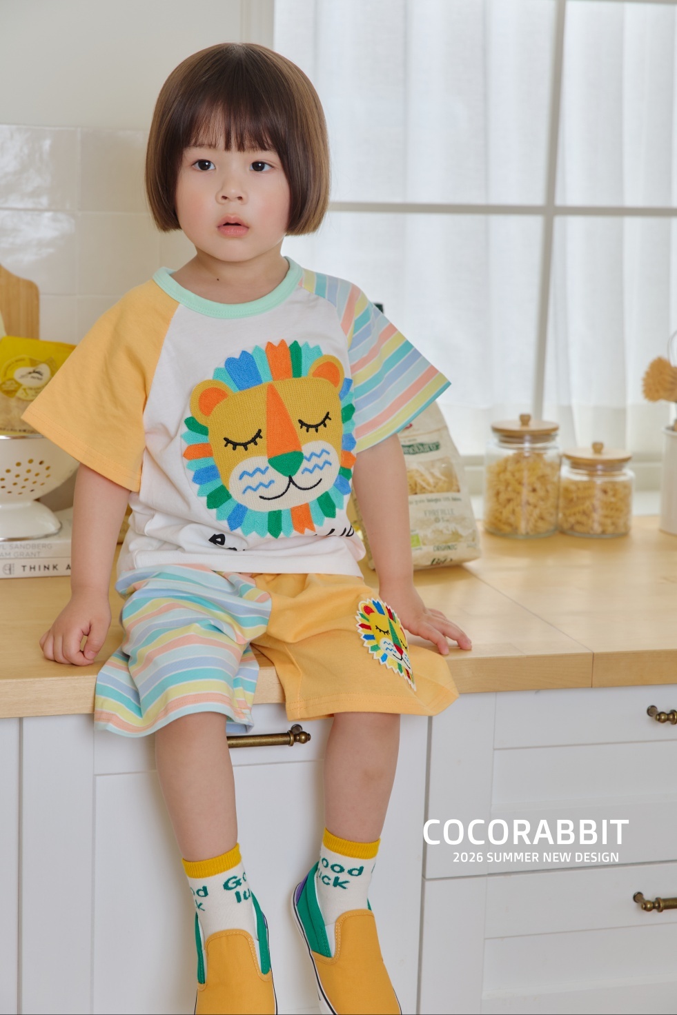 正韓夏Cocorabbit  兩色獅子條紋拼接上衣