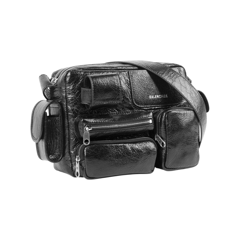 【Balenciaga】Superbusy 銀字小羊皮多口袋拉鍊相機包(黑色)