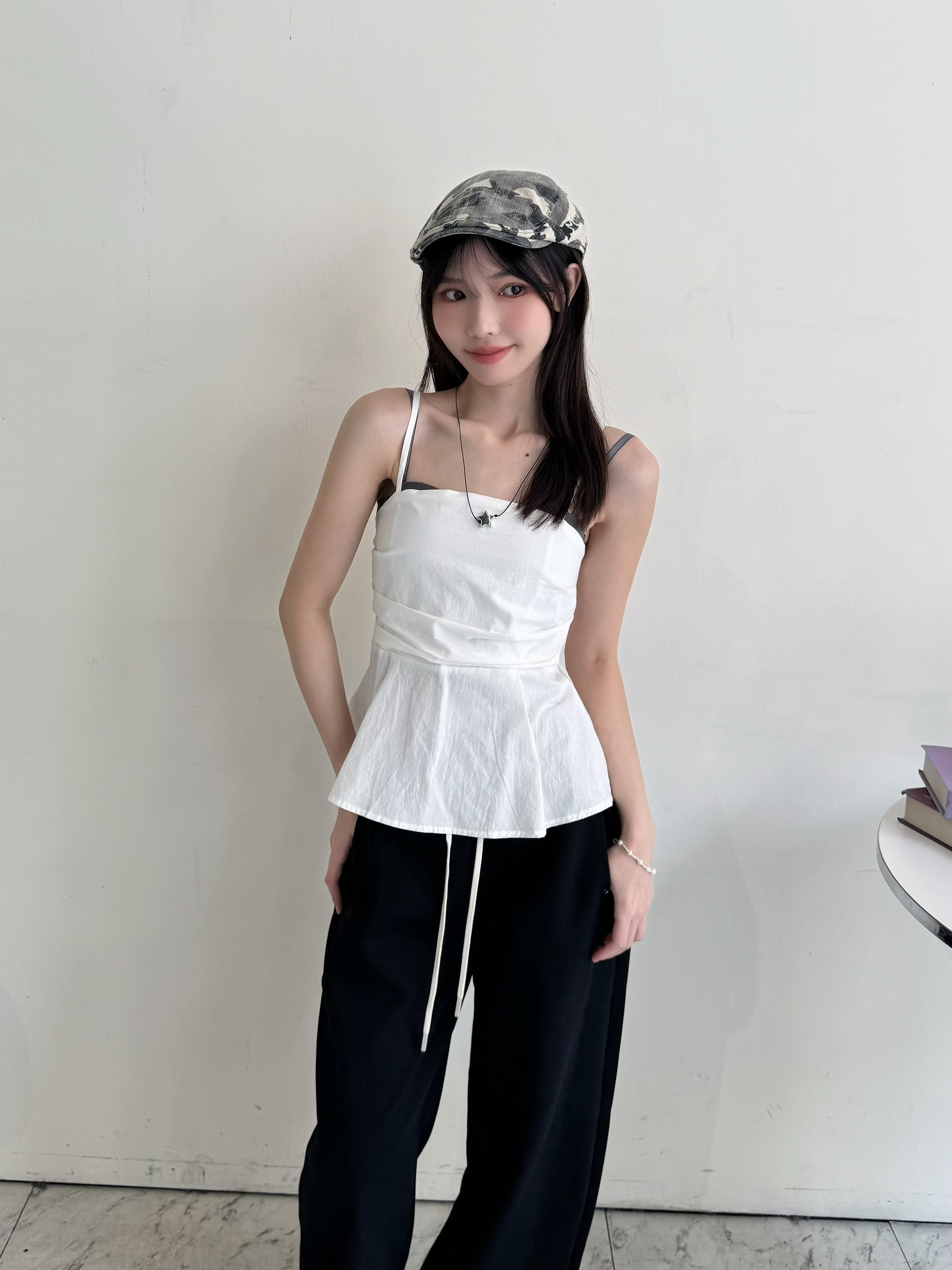 上身抓皺造型小上衣-6658