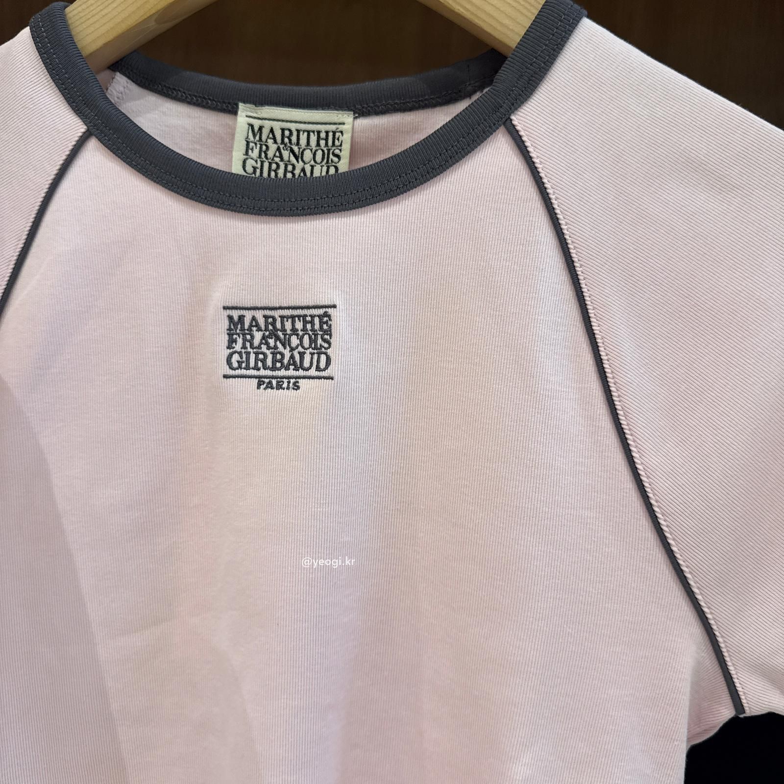 [11/4前入code每件最高可再-$20] MARITHE FRANCOIS GIRBAUD (MFG)｜ \涼感Aerocool/ W AEROCOOL SMALL CLASSIC LOGO RINGER SLIM CROP TEE [3 colors]