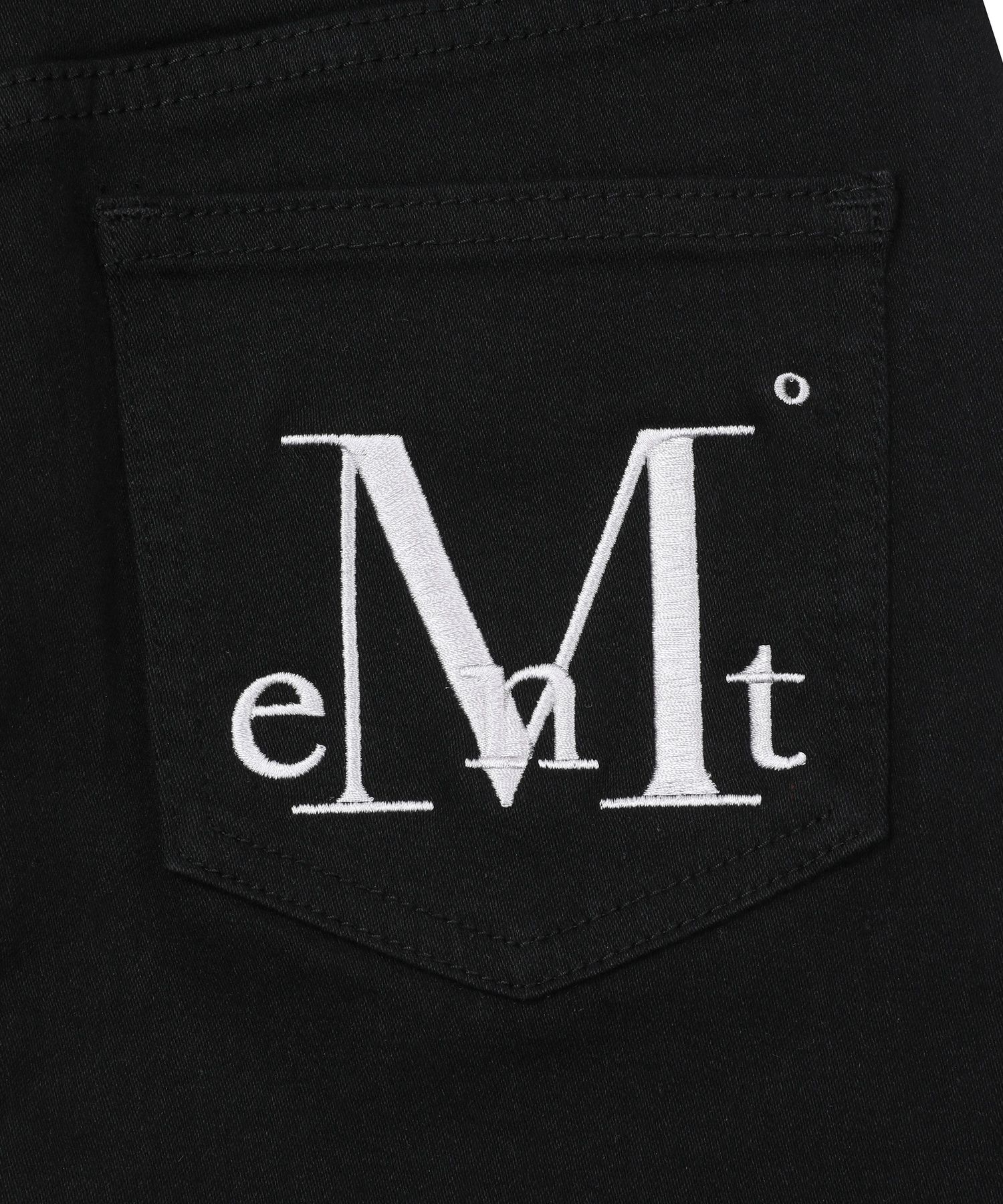 MUCENT 豹紋愛心貼布皮革迷你裙 P0000BGC