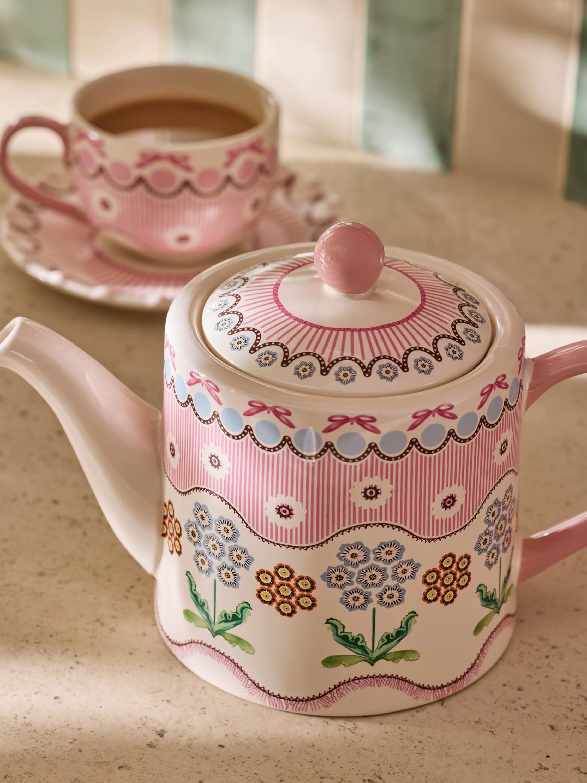 Spitalfields Silk 茶壺1L|Cath Kidston台灣官方網站