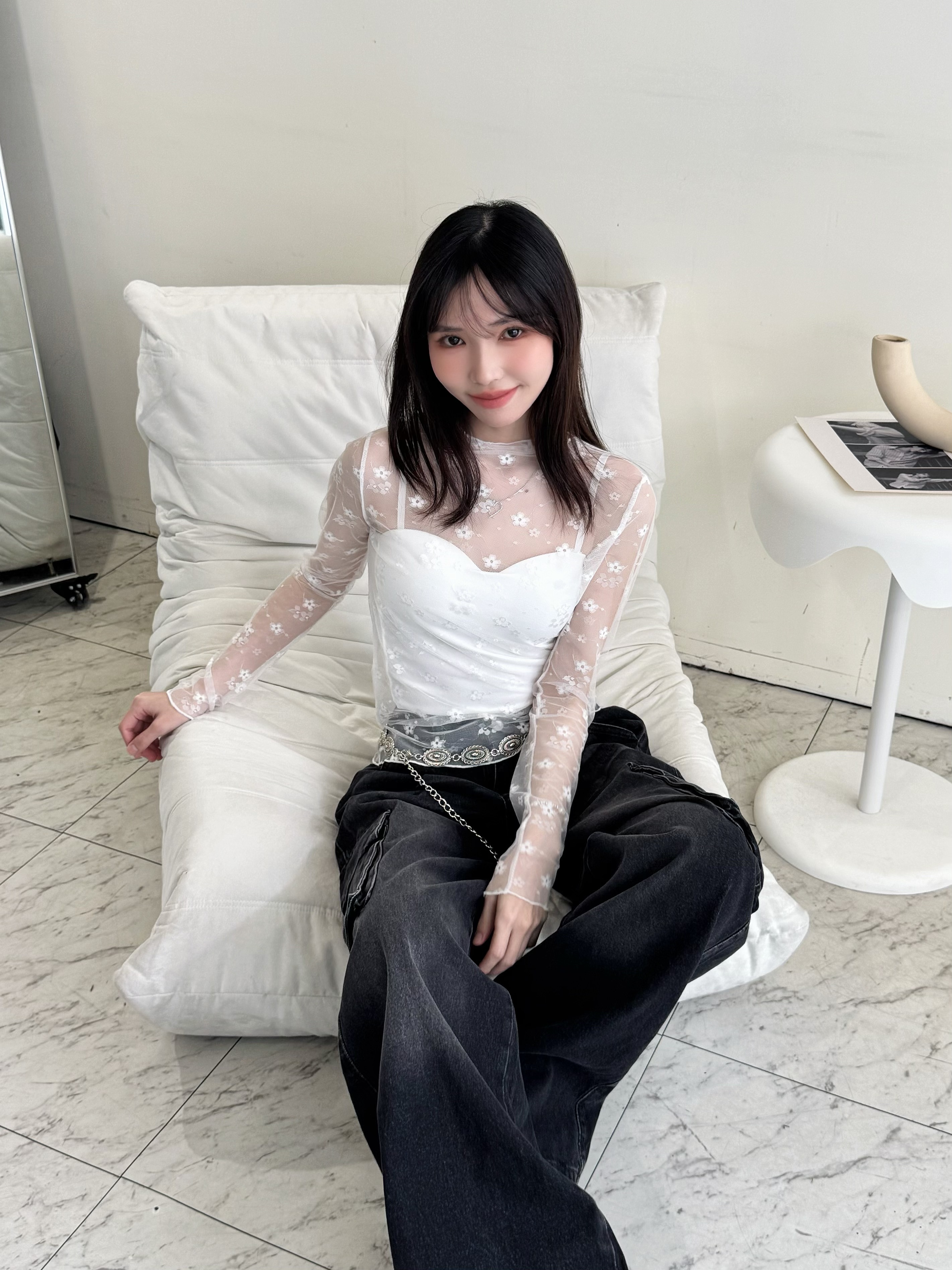 花花透膚長袖內搭-8032