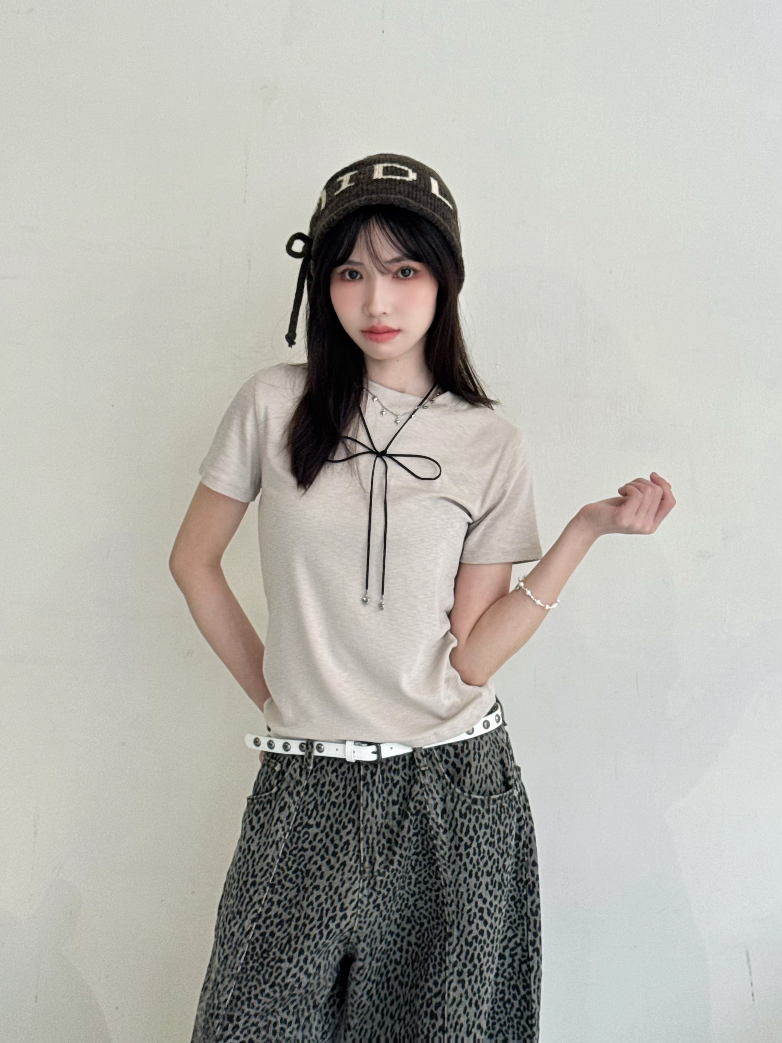 素色圓領修身T恤-6102