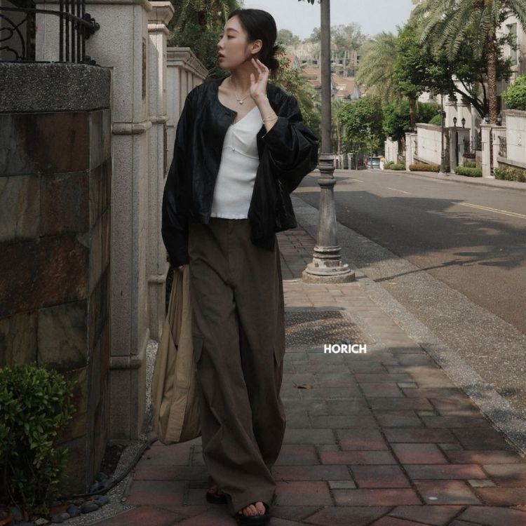 𝗔𝗽𝗿.𝟬𝟴/V52703Z-無領拼接皮外含領巾(兩色) /黑色