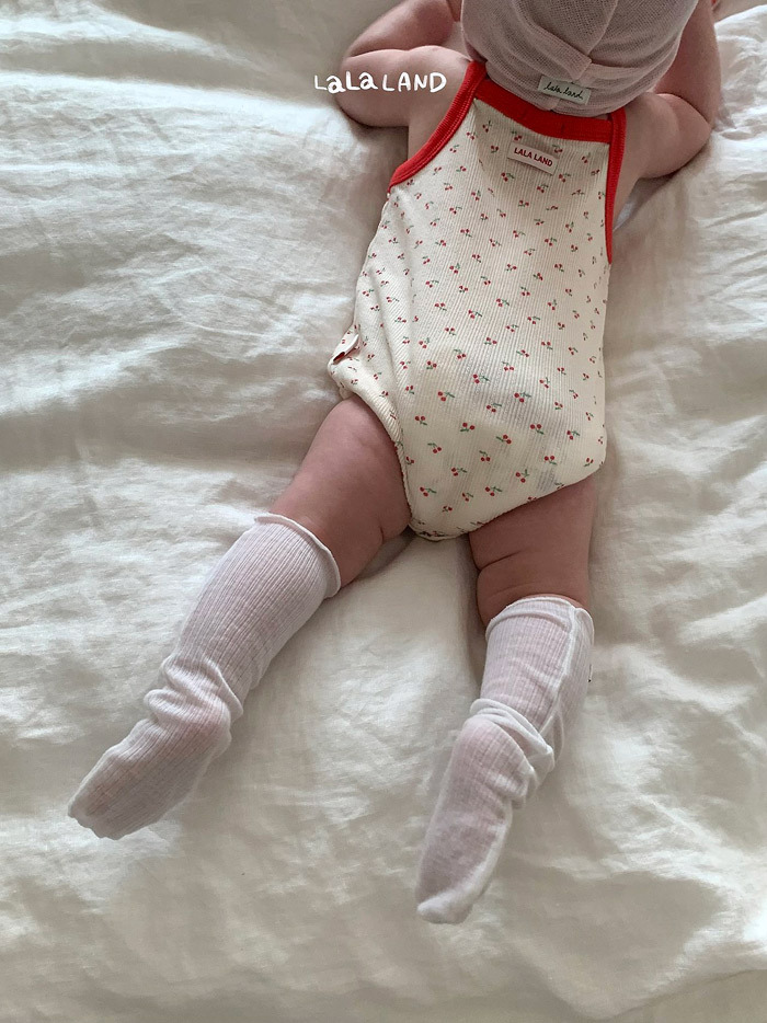 正韓夏lalaland 嫩嬰小碎花吊帶包屁衣