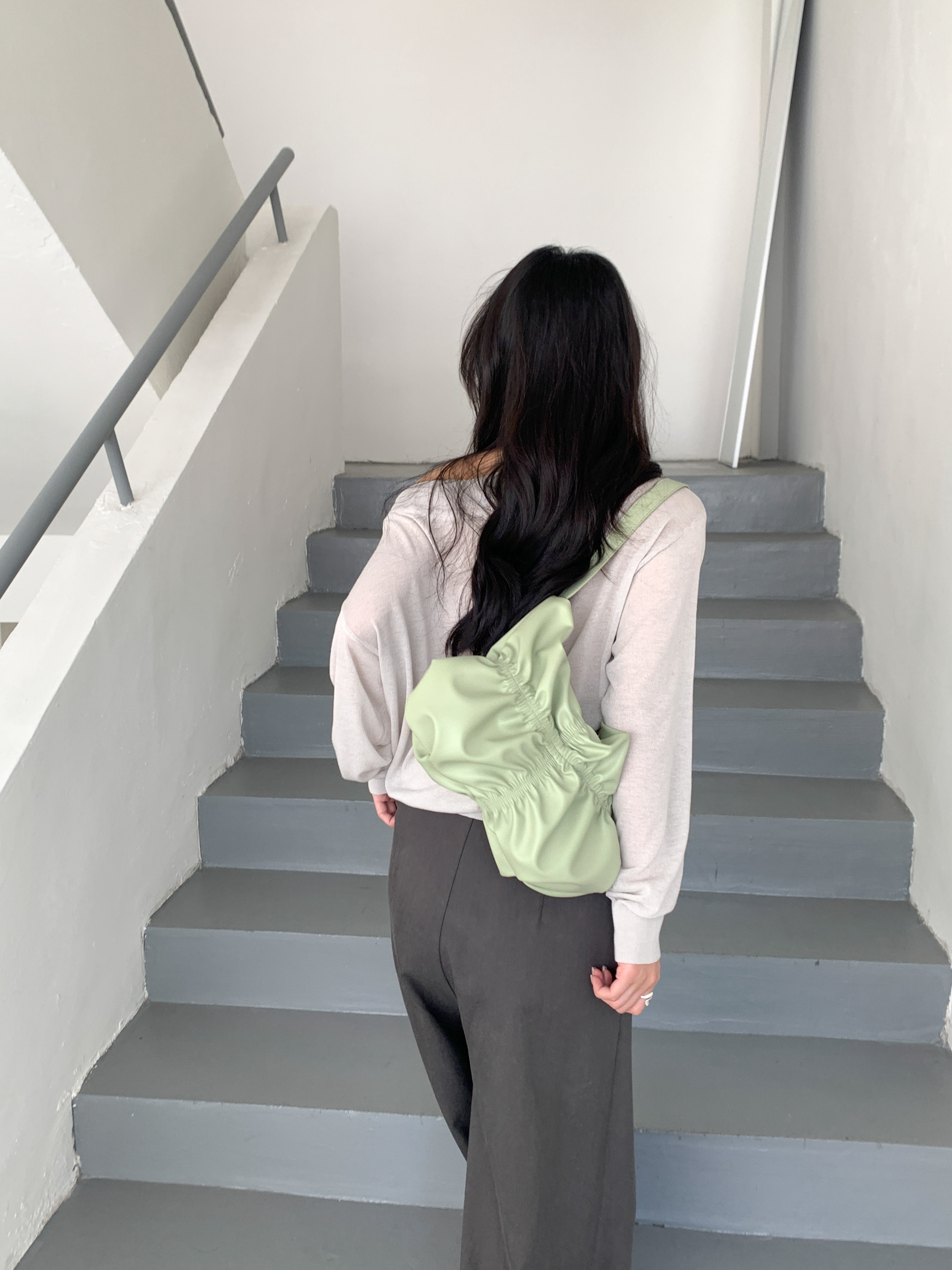 Me.gusta｜Cloud Ruffle 雲朵皺皺肩背包 ☁️