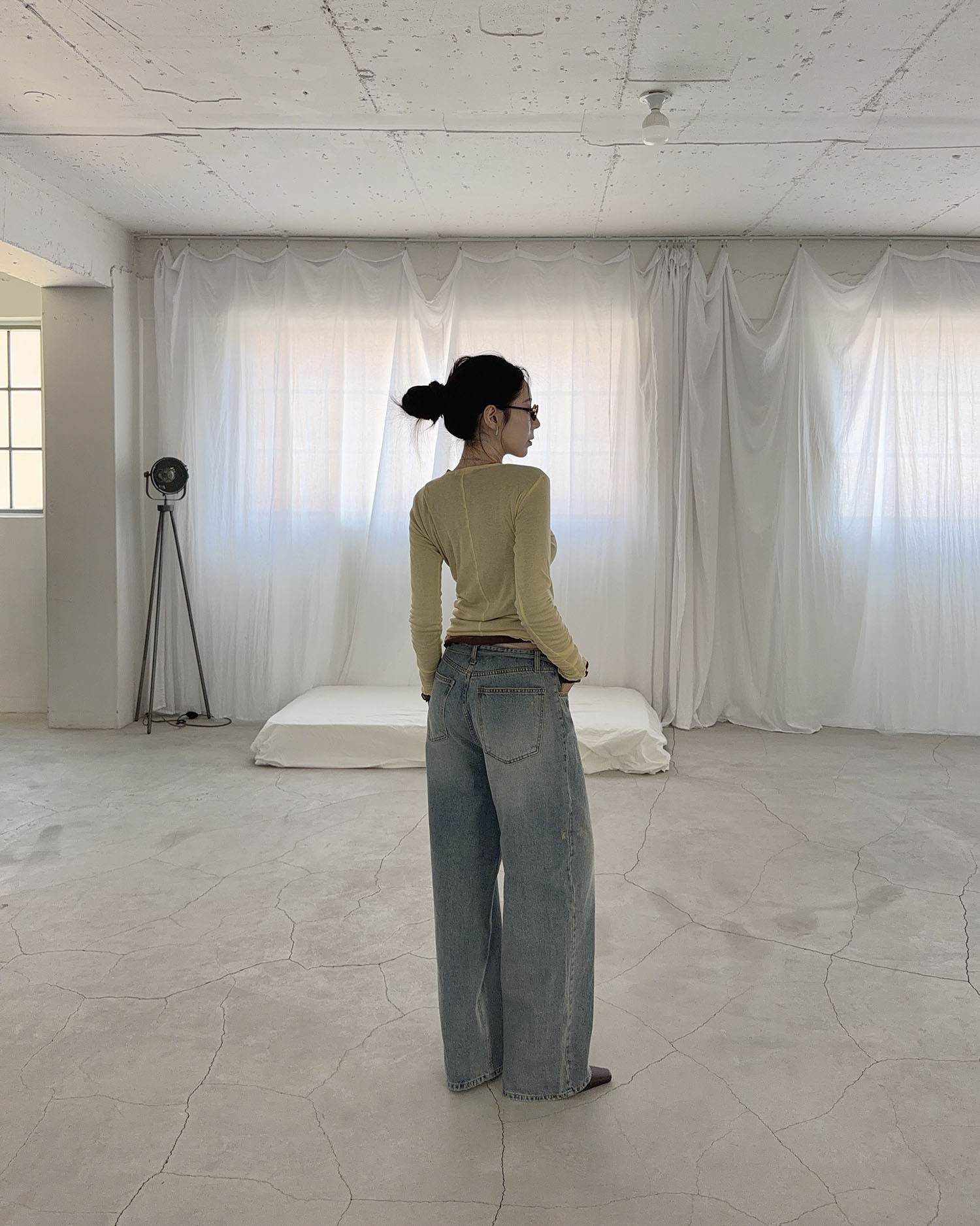 B4017 翻折褲頭直筒丹寧