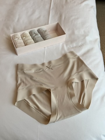 O03 （好評回購）面膜內褲（現貨）