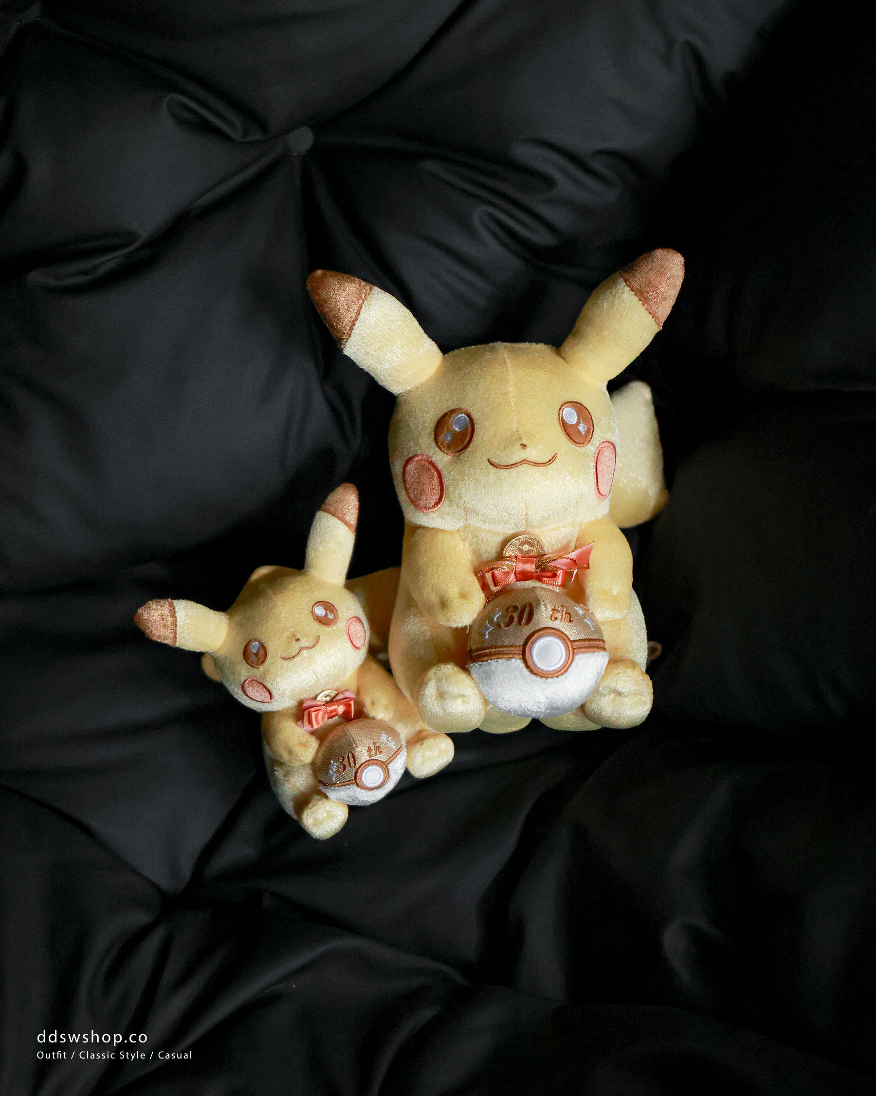 “現貨”  Pokémon 30週年紀念款 皮卡丘 玩偶/吊飾