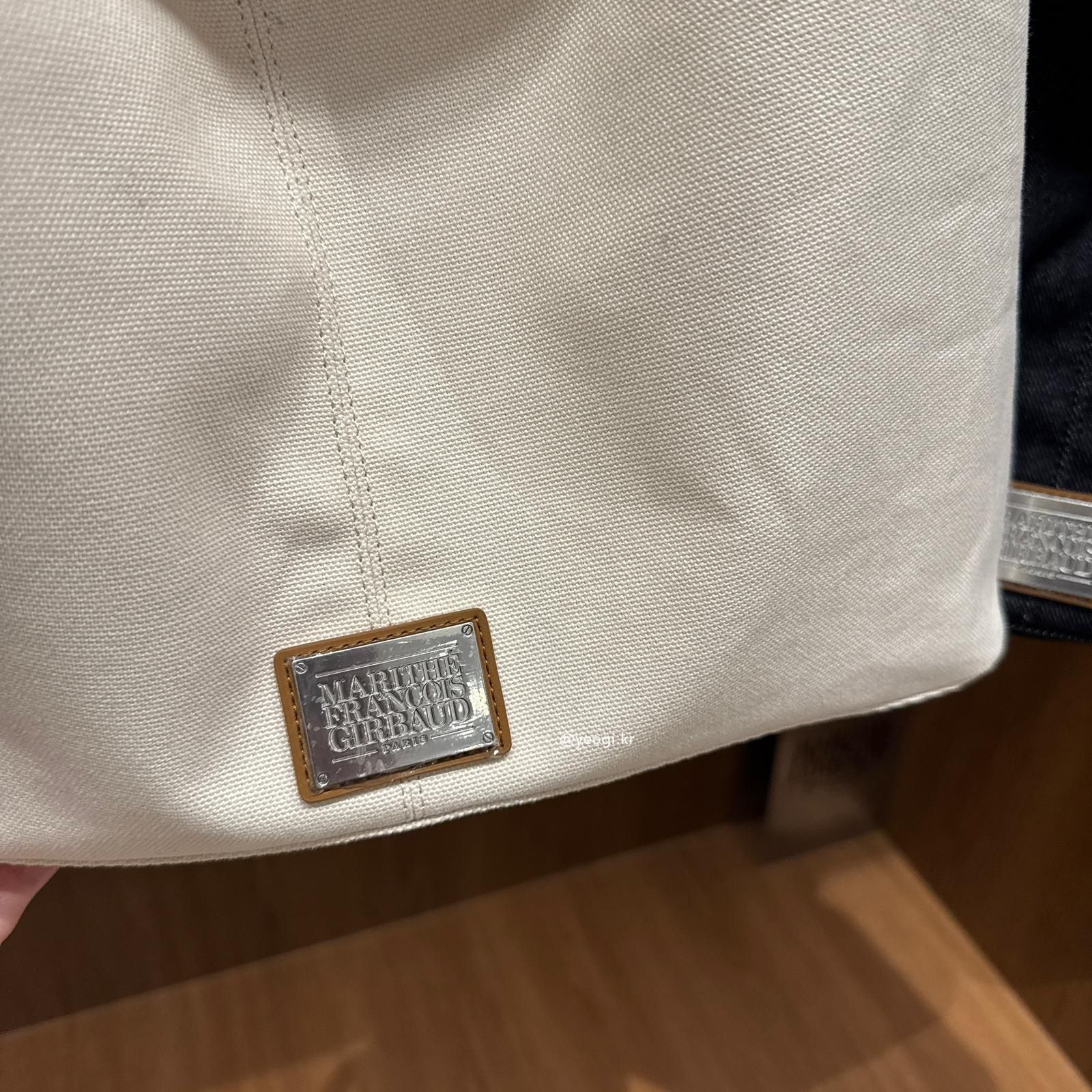 MARITHE FRANCOIS GIRBAUD (MFG)｜CLASSIC LOGO ONE SHOULDER BUCKET BAG [2 colors]