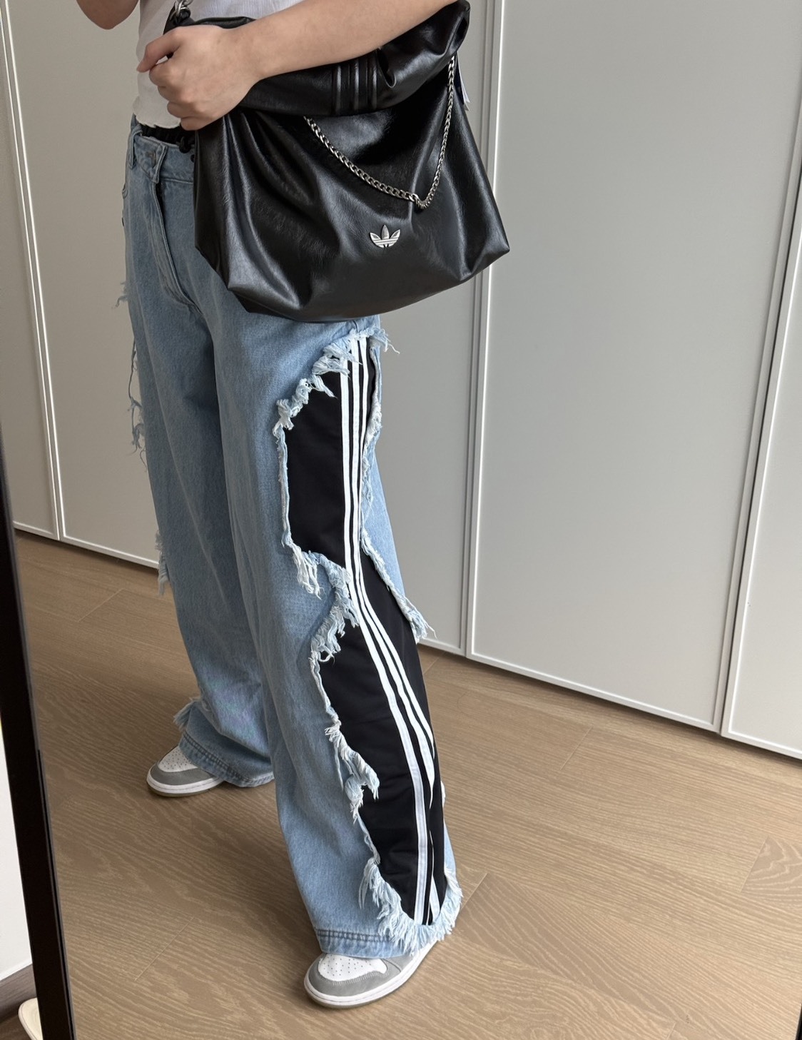 【OWN】ADIDAS ORIGINALS 肩背 手提 側背包 小香風格 皮革 金屬 鍊子 大容量 黑色 KS5157