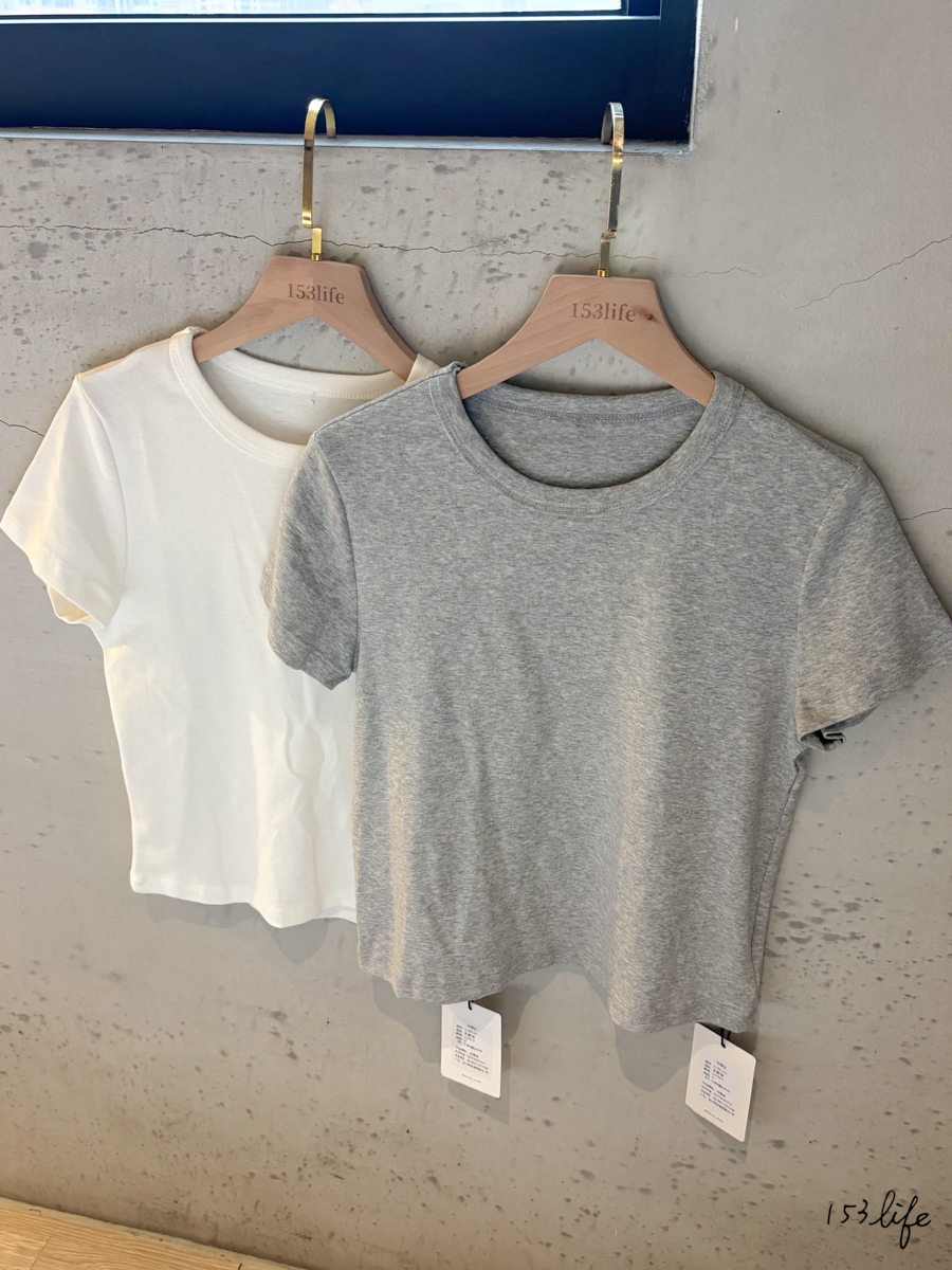 輕膚簡約圓領中版棉質素T(2色)