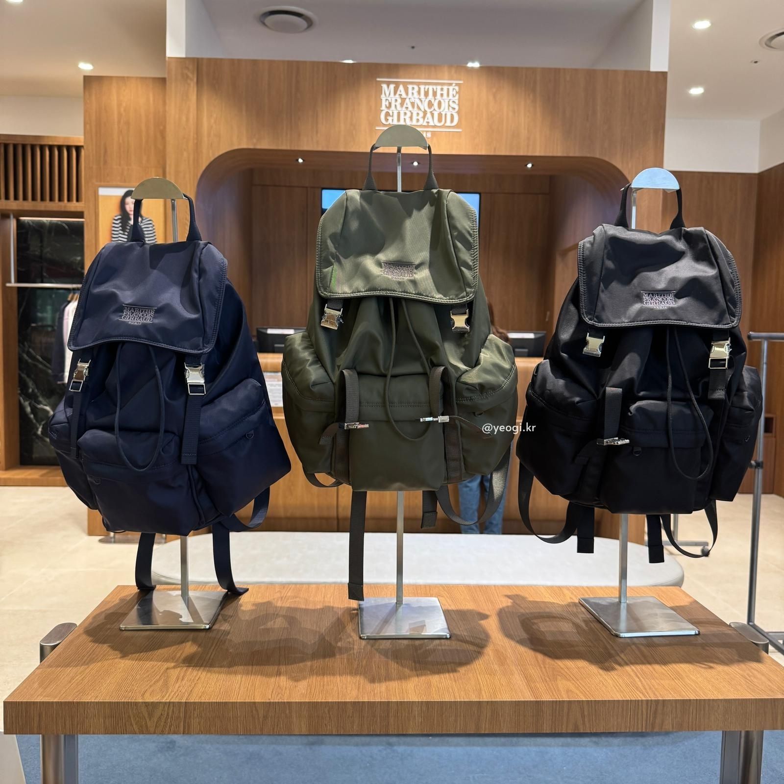 [11/4前入code每件最高可再-$20] MARITHE FRANCOIS GIRBAUD (MFG)｜CLASSIC LOGO METAL BUCKLE BACKPACK [3 colors]