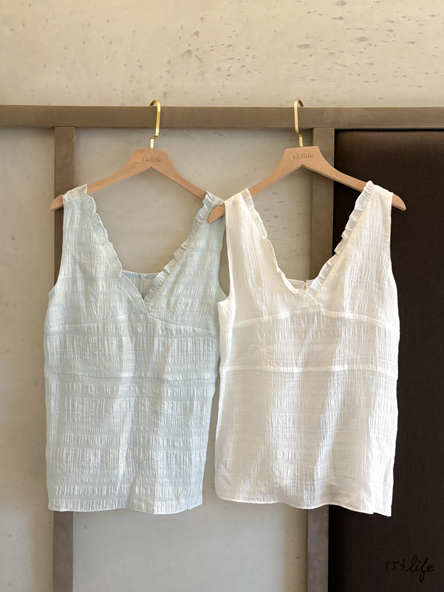 A24𝑙𝑎𝑑𝑦.飄逸V領氣質慵懶風背心(2色)