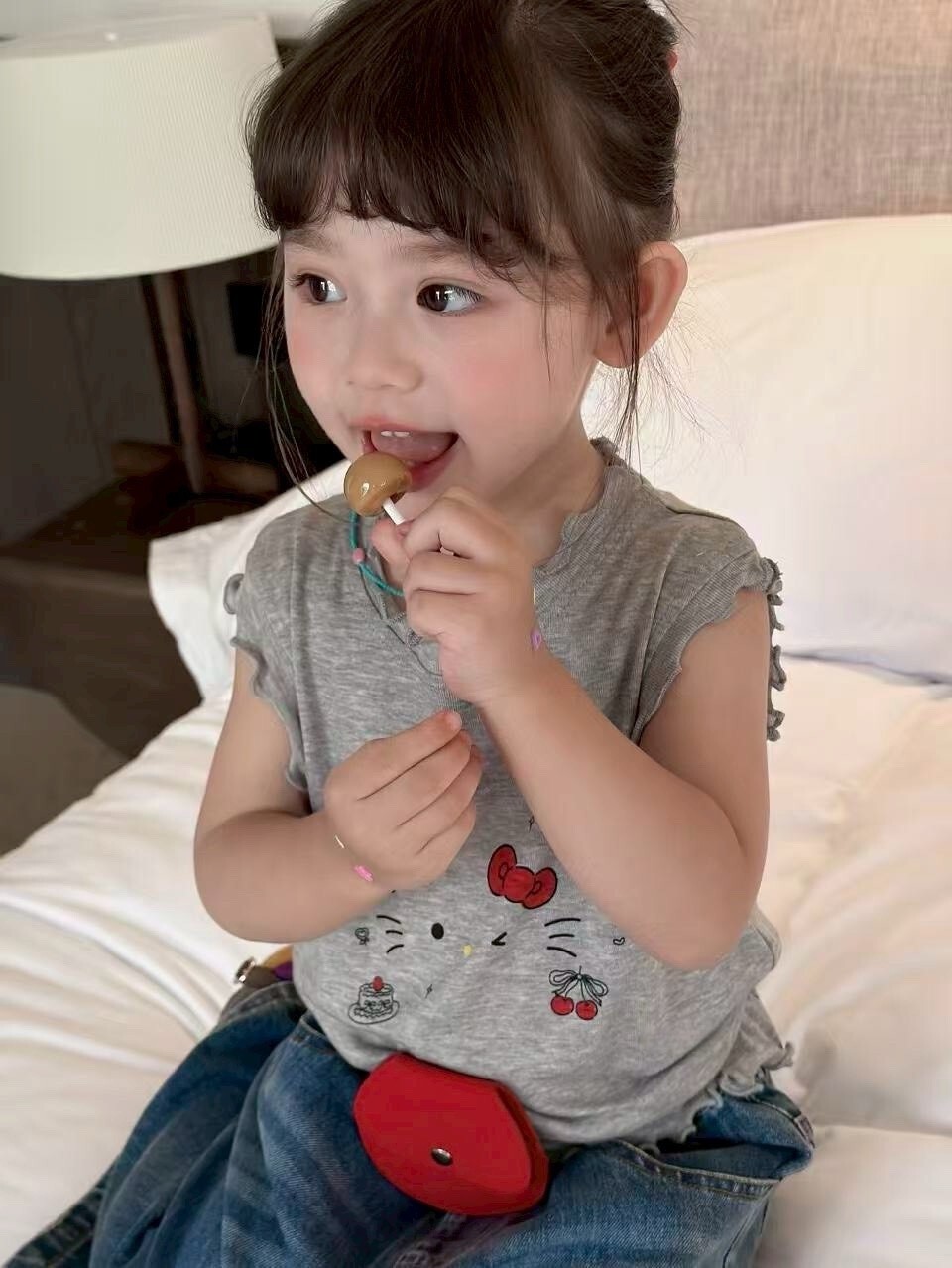 kitty也愛木耳邊背心