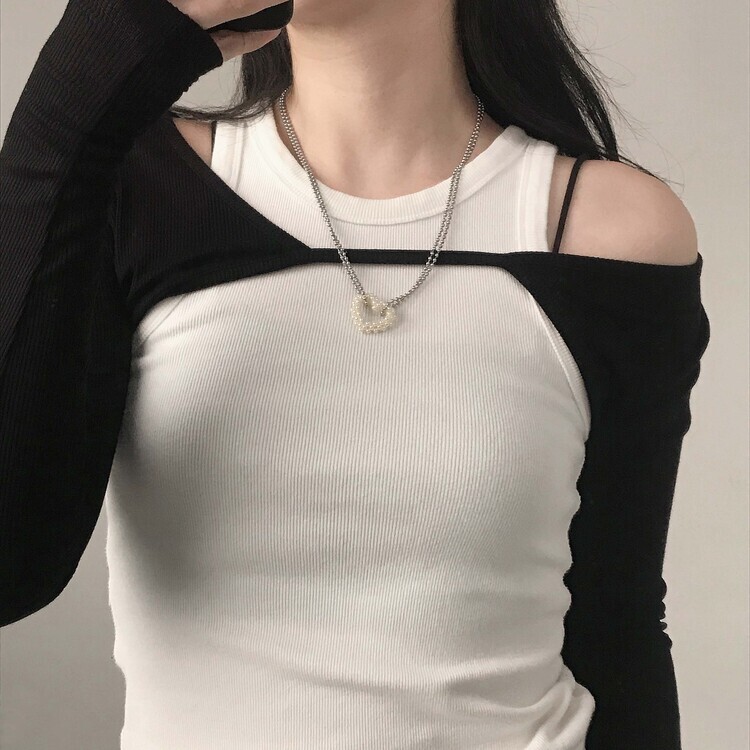 韓國限定🇰🇷 OFUSE pearl heart necklace 珍珠愛心 吊墜 項鏈 項鍊 不鏽鋼材質 / 預購