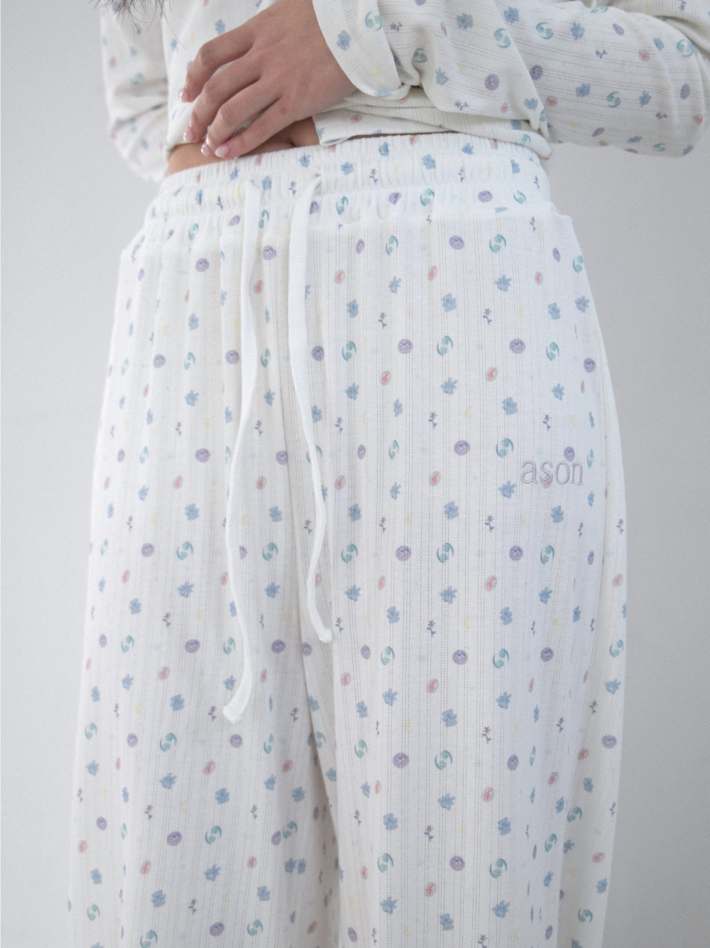 as"on 針織開衫寬褲套裝 藍色 2025