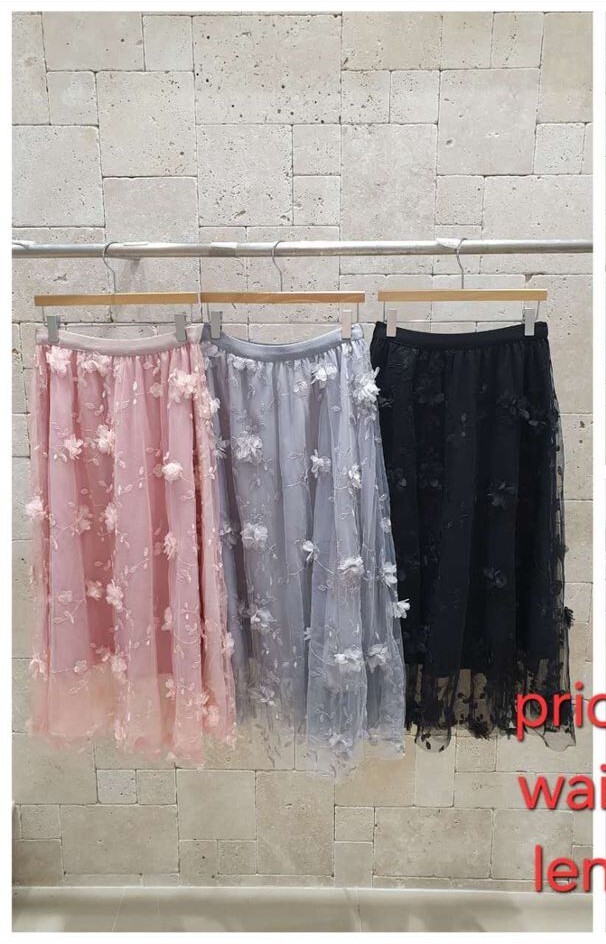 C53 腰26-44 長33.5 $399 (一口價)