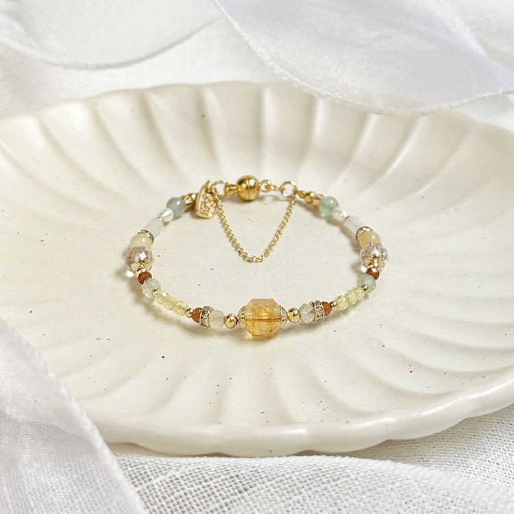 B12 / 生日花 • 玖月貳陸 • 大泡立草 – 黃水晶 – 手鍊