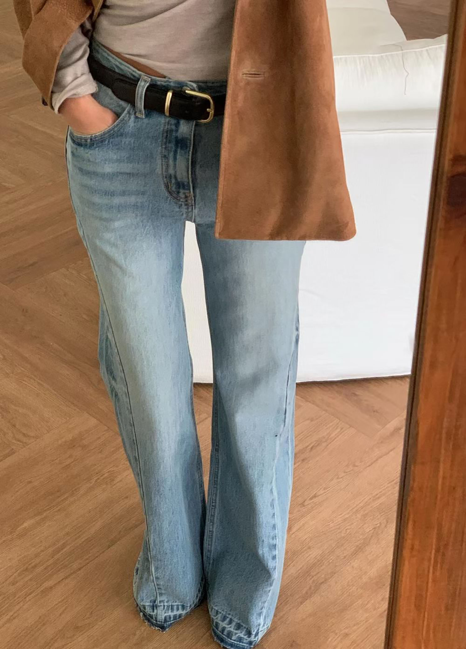 B4024 鬚邊小喇叭淺丹寧