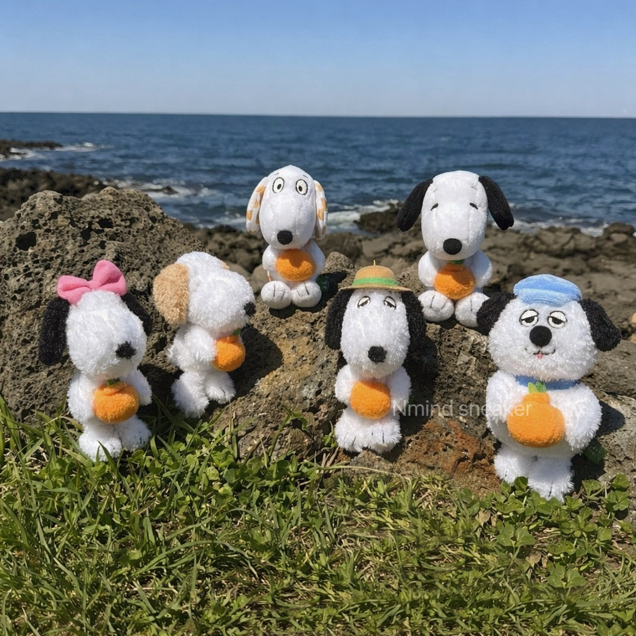 快速出貨<🇰🇷韓國濟州島限定🍊> Snoopy Garden 史努比 抱橘系列 橘子 毛絨娃娃吊飾