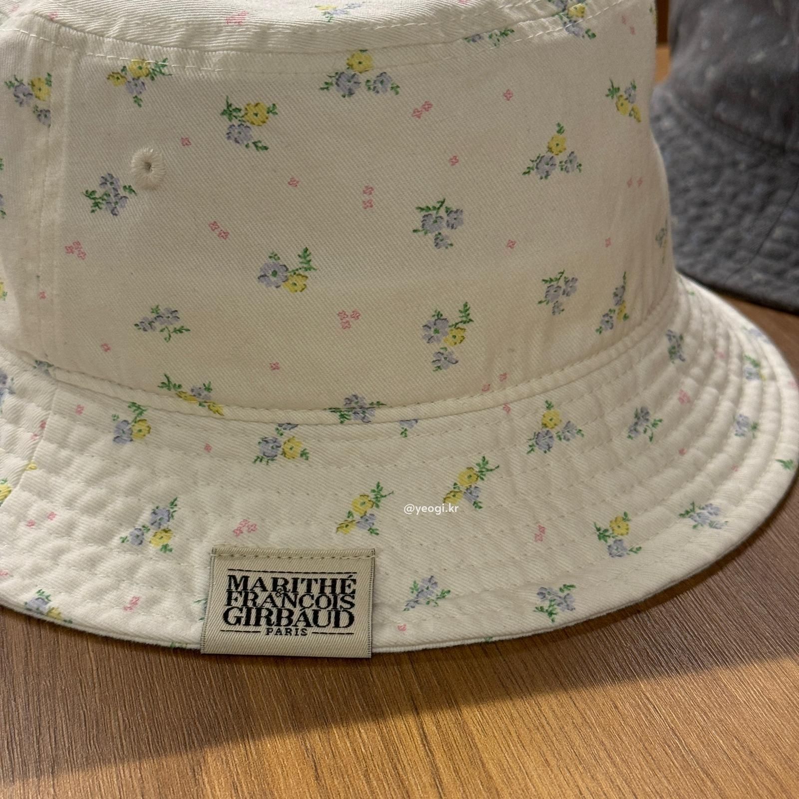 [11/4前入code每件最高可再-$20] MARITHE FRANCOIS GIRBAUD (MFG)｜CLASSIC LOGO FLOWER BUCKET HAT [2 colors]