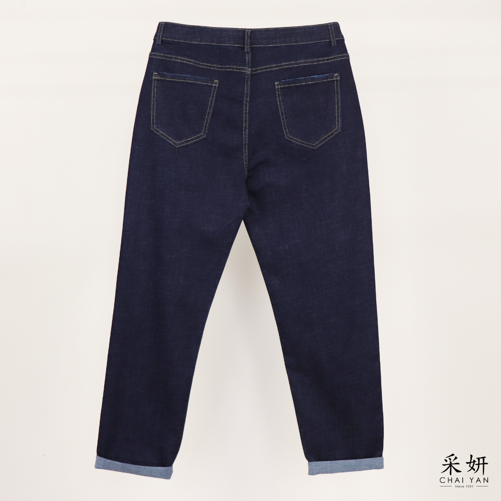 鈕釦愛心煙管牛仔褲