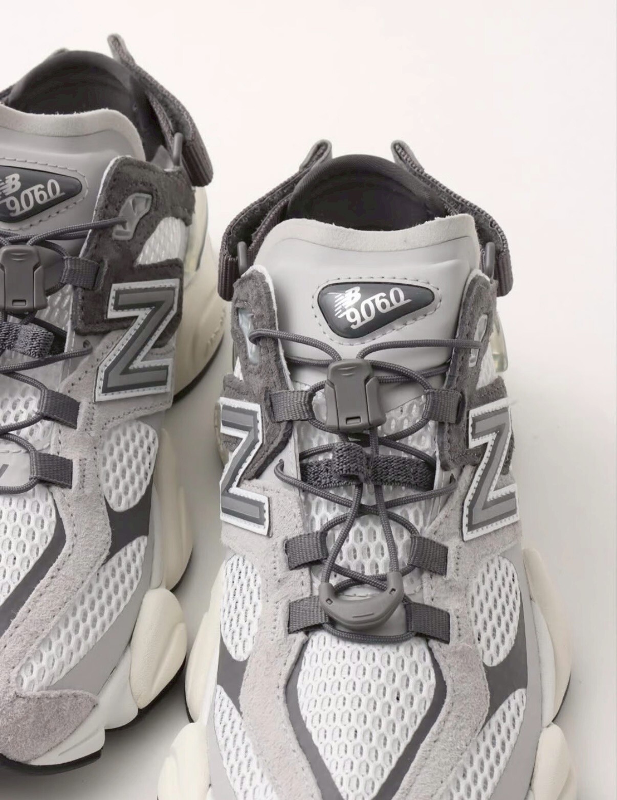 Luxury】 日本國內限定款NEW BALANCE 9060 Summer 麂皮透氣網布拼接U90