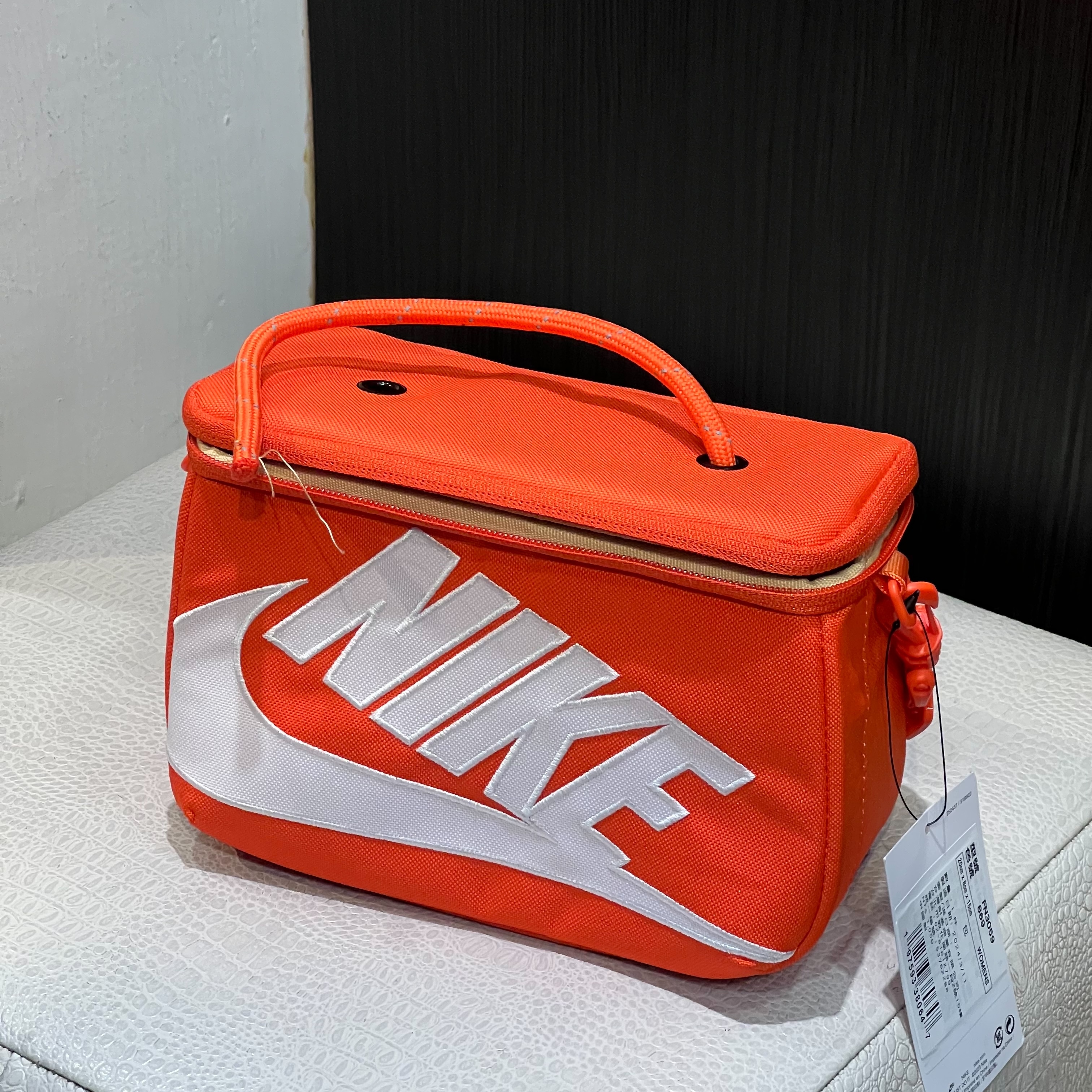 【瑕疵】Nike mini 鞋盒包 橘 手提 方包 FN3059-869