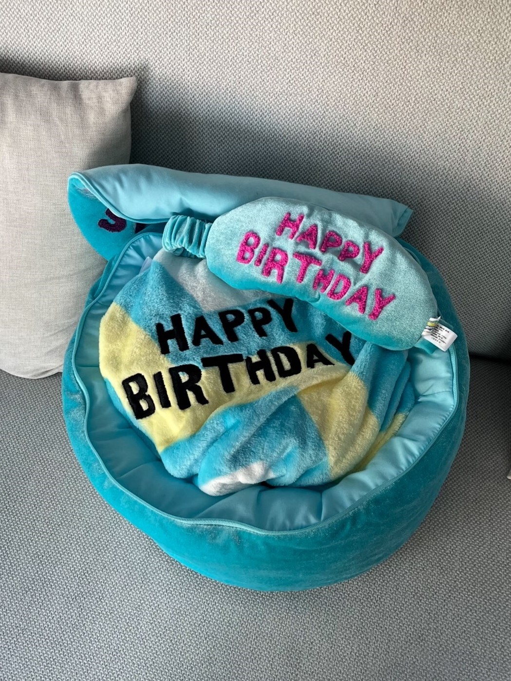 海綿寶寶 生日蛋糕三合一 抱枕毯