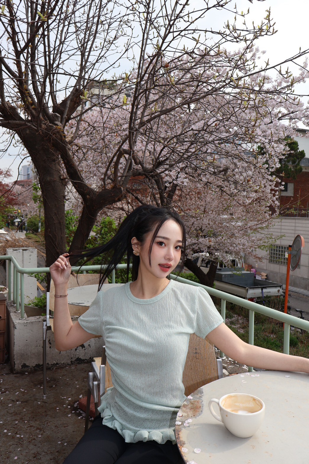 H361氧氣感ღღ荷葉衣