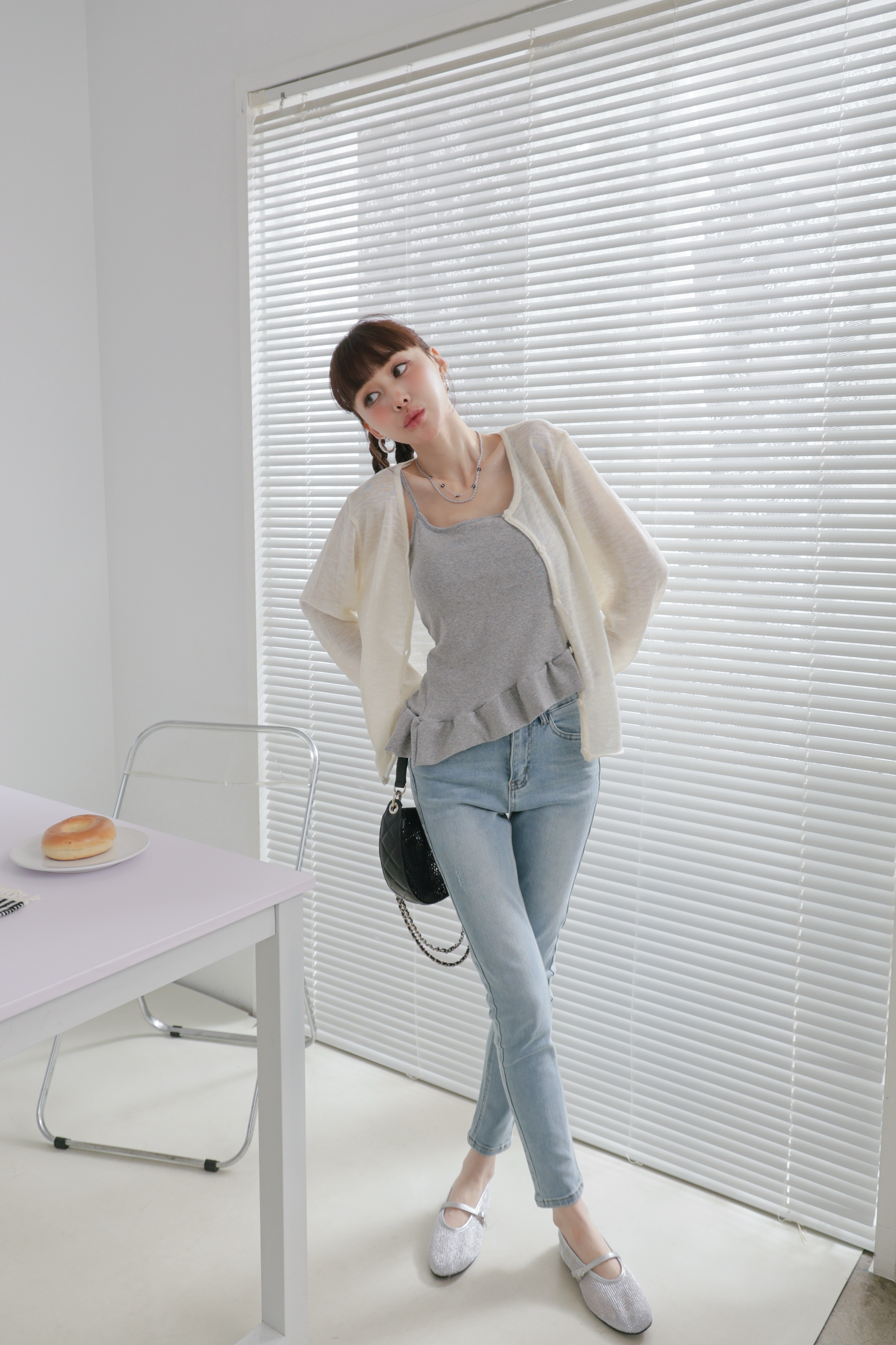 斜切口下擺荷葉BRATOP P26