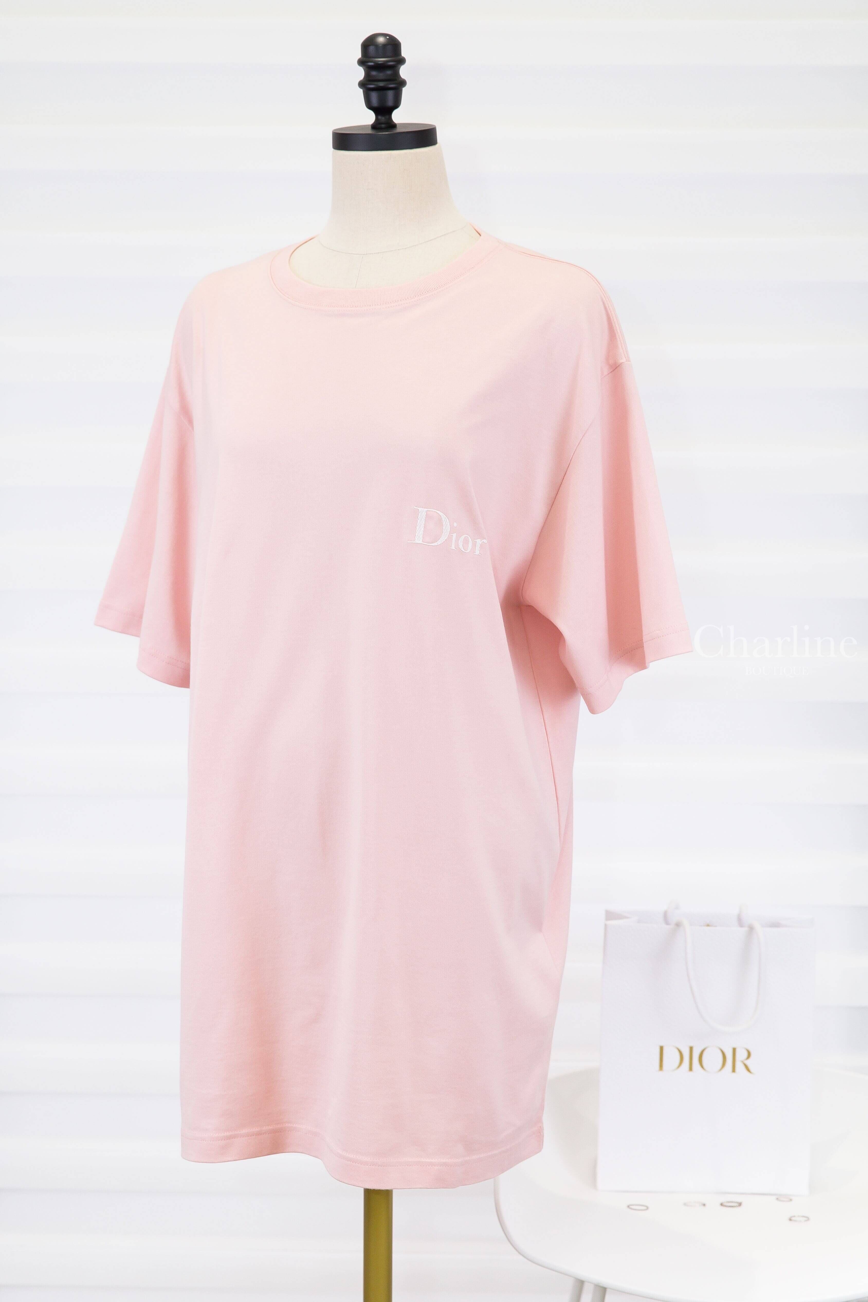 Dior T-shirt With Dior Embroidery, Relaxed Fit 淺粉色刺繡白字棉質短袖上衣-Charline Boutique 精品代購