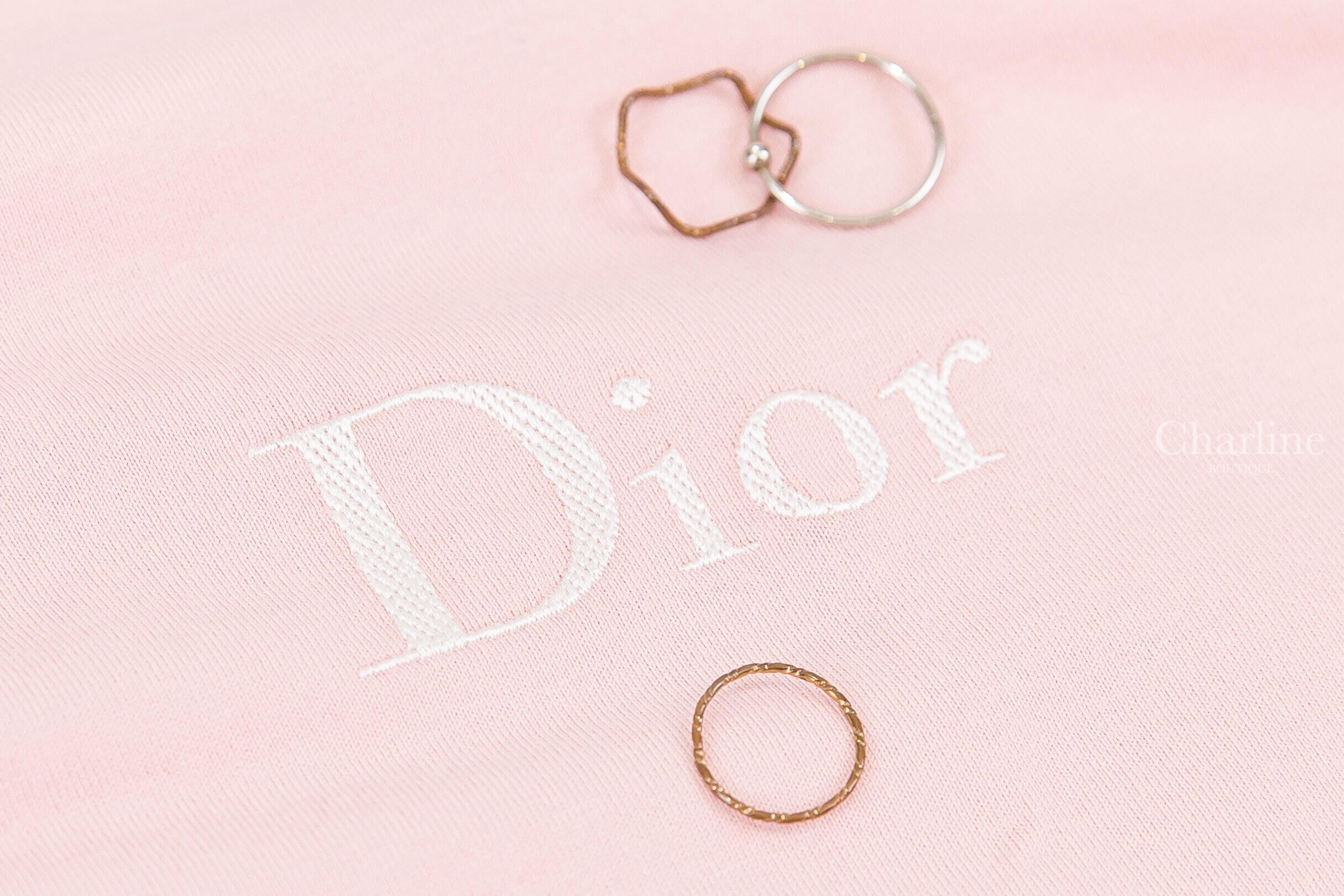 Dior T-shirt With Dior Embroidery, Relaxed Fit 淺粉色刺繡白字棉質短袖上衣