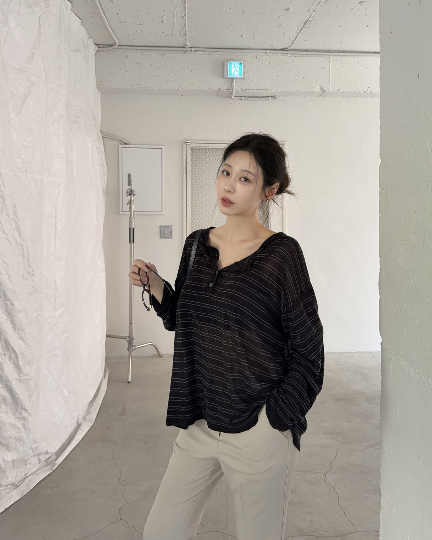 T4004 慵懶條紋透膚長TEE / 2 colors