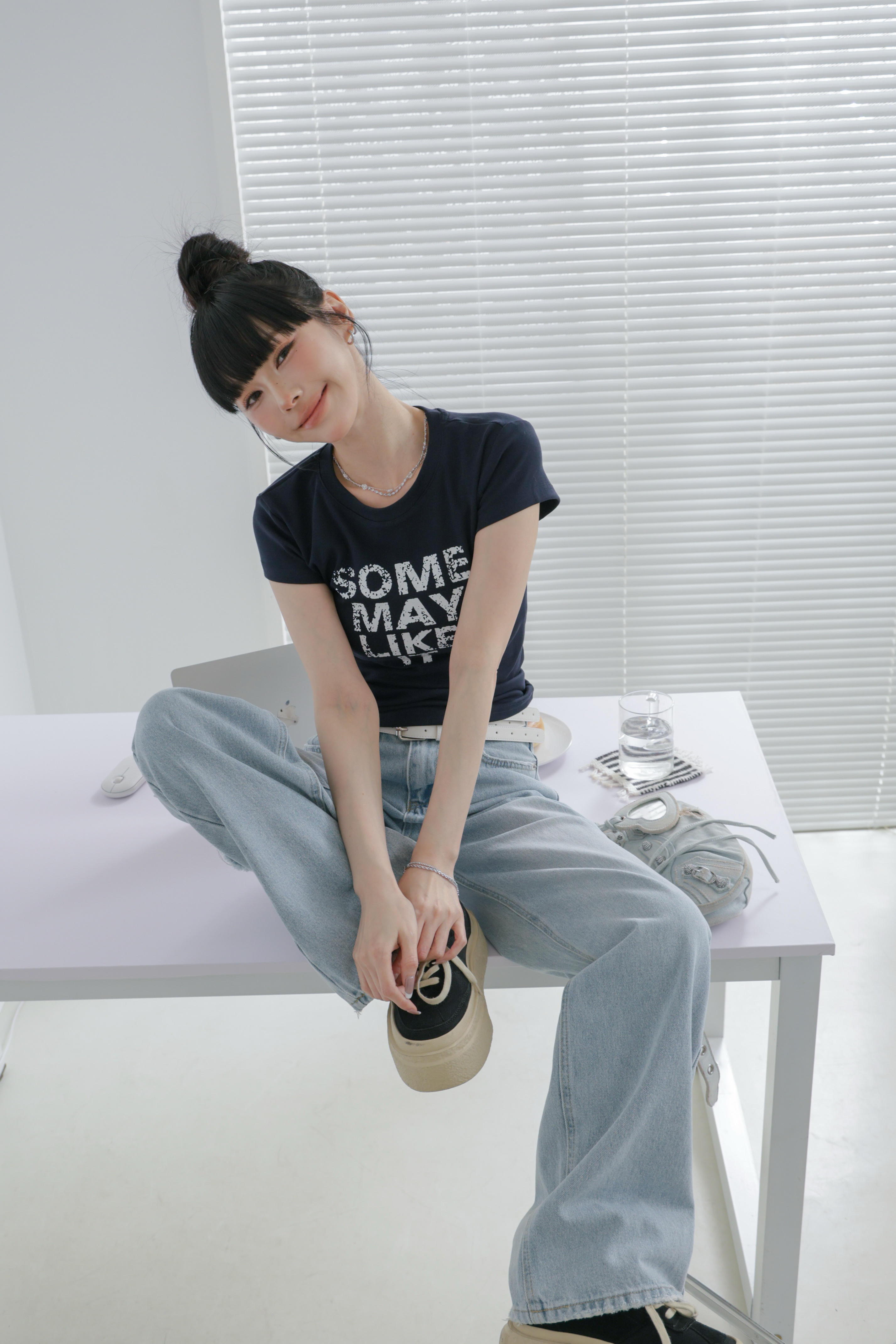 辣妹字母短T P12