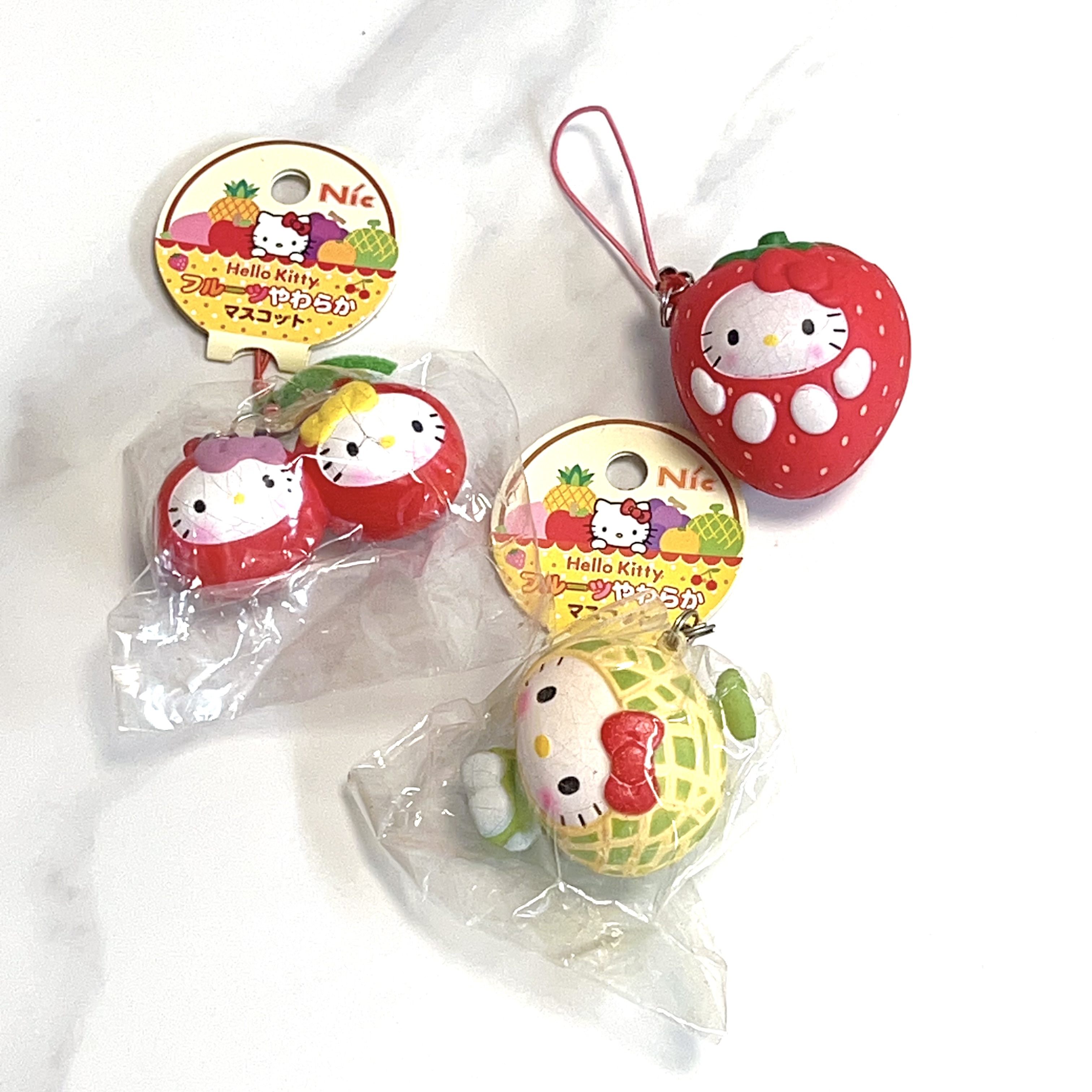 Vintage Hello Kitty Fruit squishy bundle