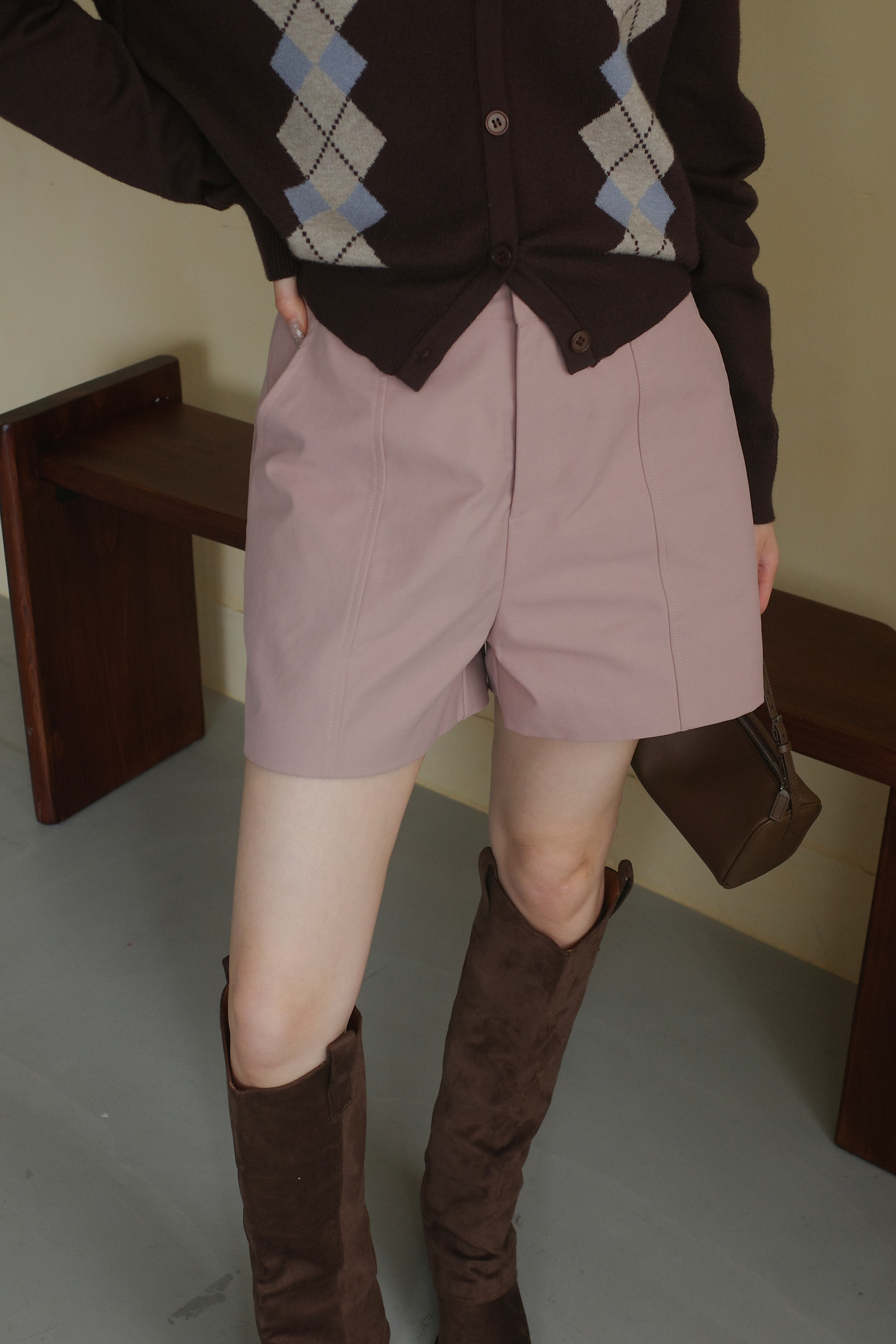 Gmade/免修圖 高腰順臀挺版西裝短褲-晨曦粉