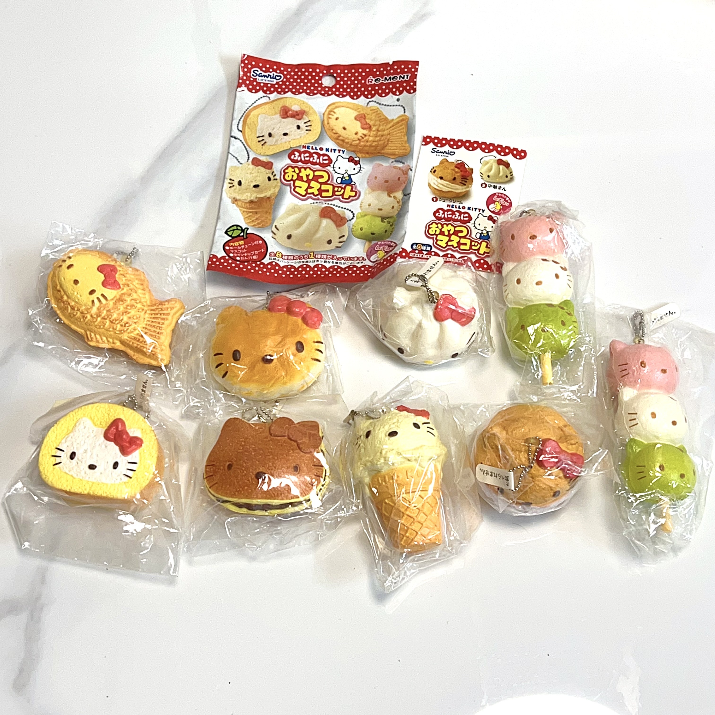 Hello Kitty vintage rement squishy full set (plus one dango)