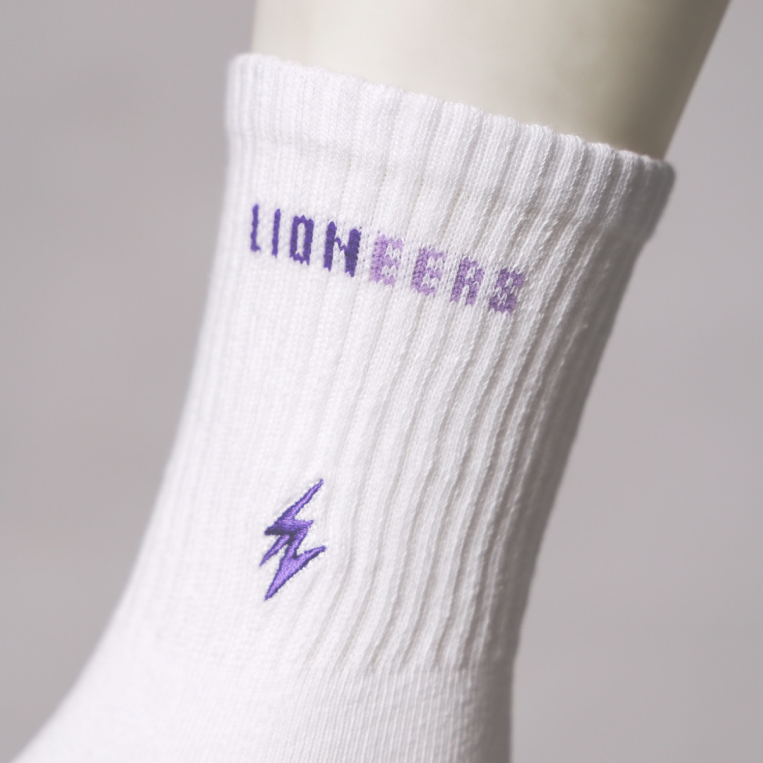 25-26 LNxOH9休閒襪｜LIONEERS閃電款