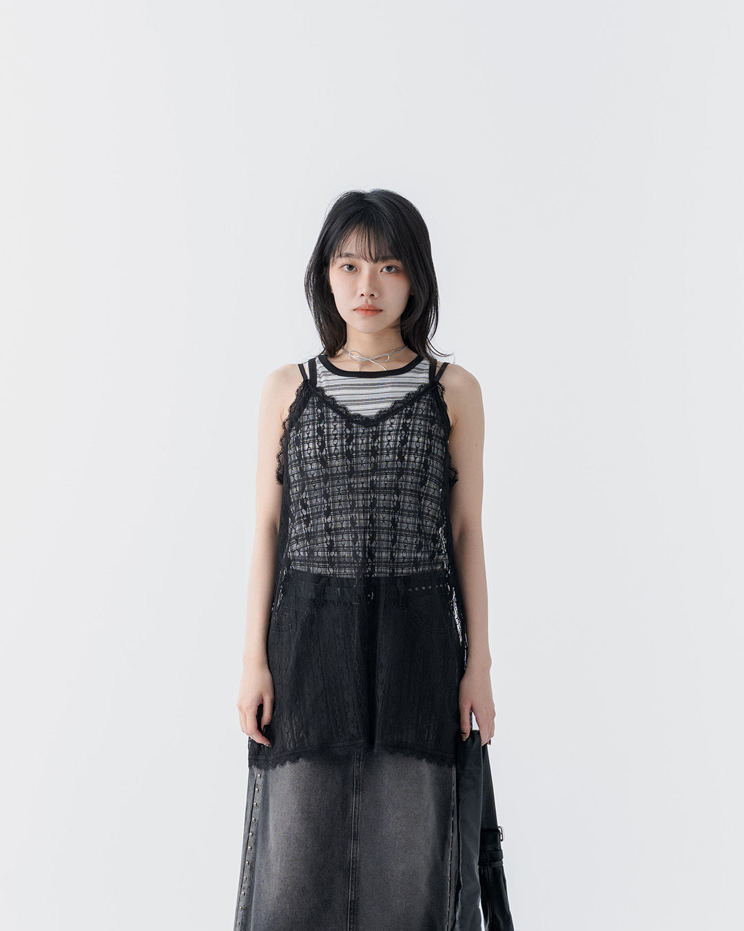 Lace sheer spaghetti strap tank top, available in two colors【01099473】in stock+pre-order